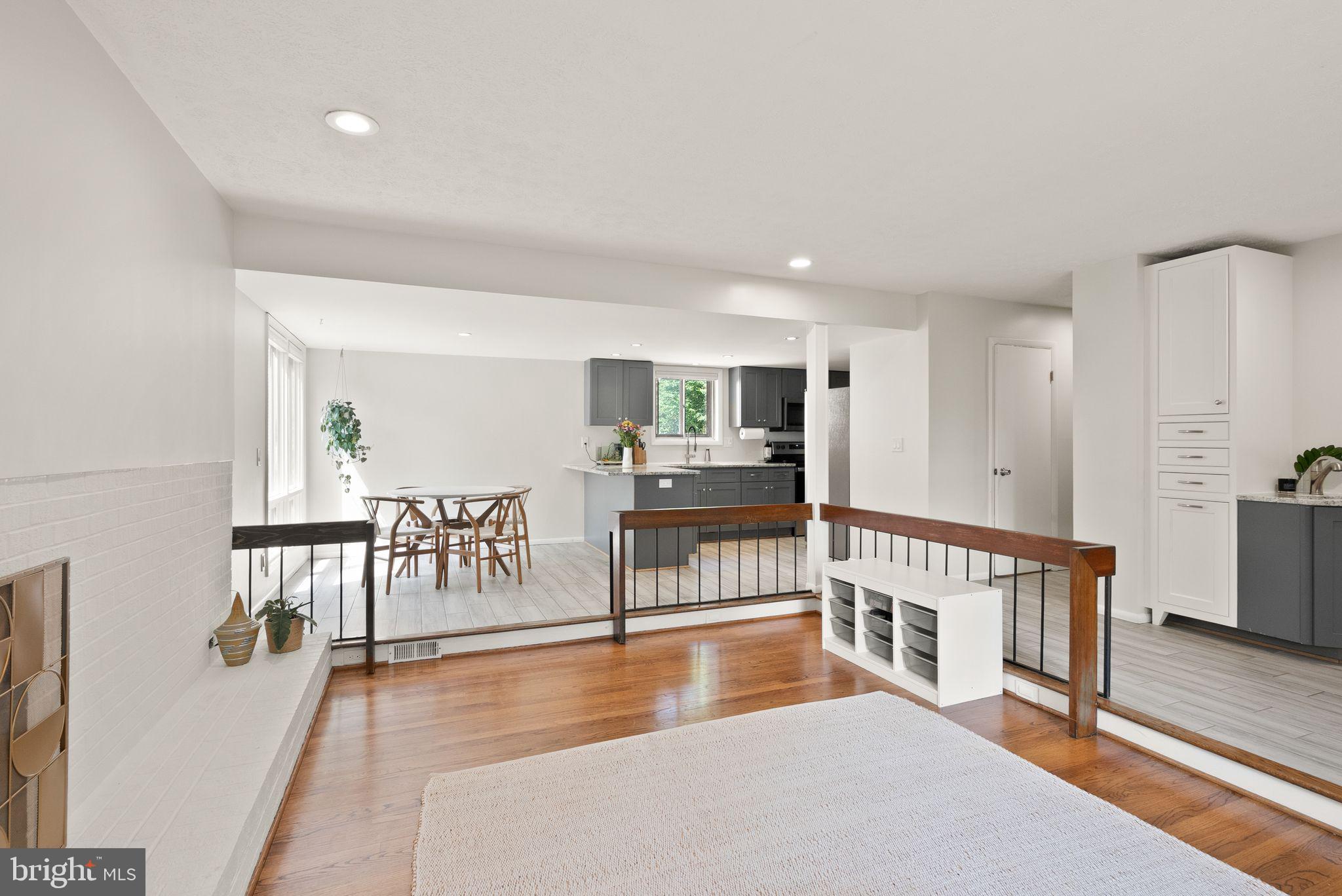 TANTALLON ON THE POTOMAC - Residential