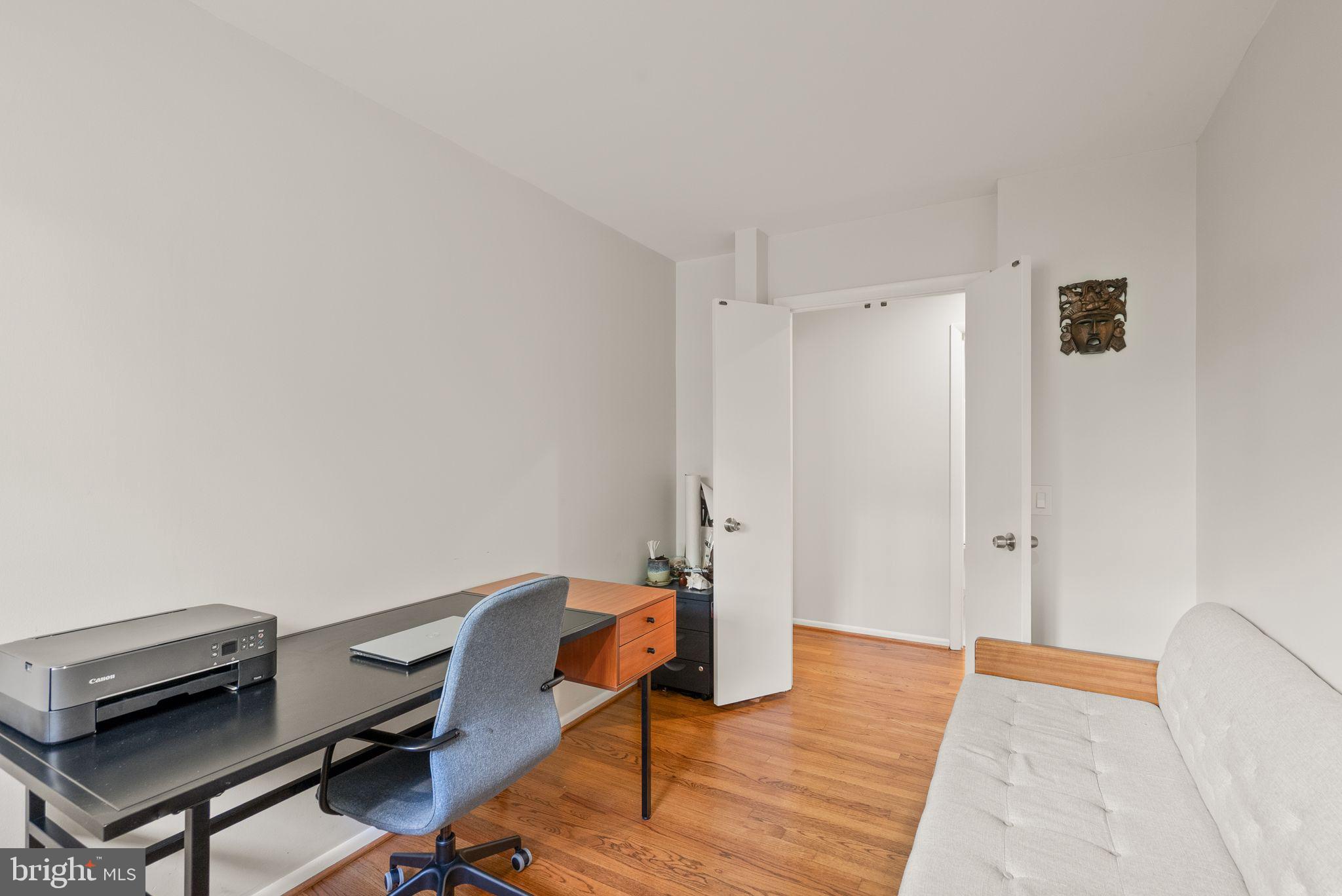 TANTALLON ON THE POTOMAC - Residential