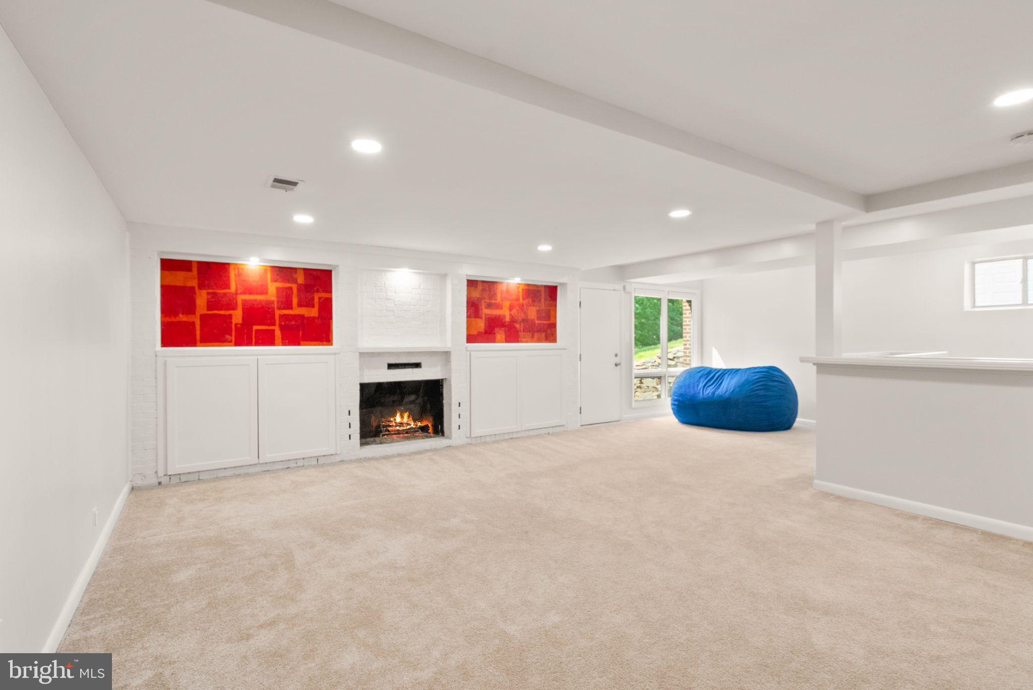 TANTALLON ON THE POTOMAC - Residential