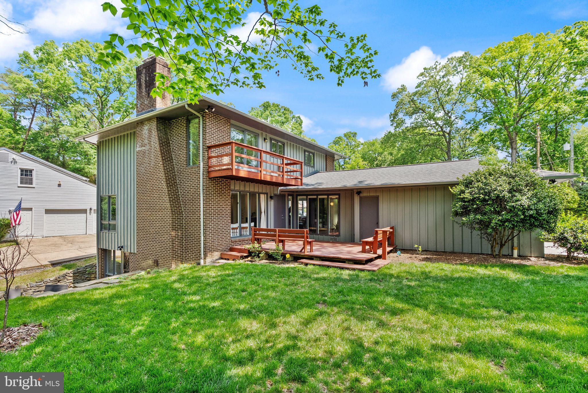 TANTALLON ON THE POTOMAC - Residential