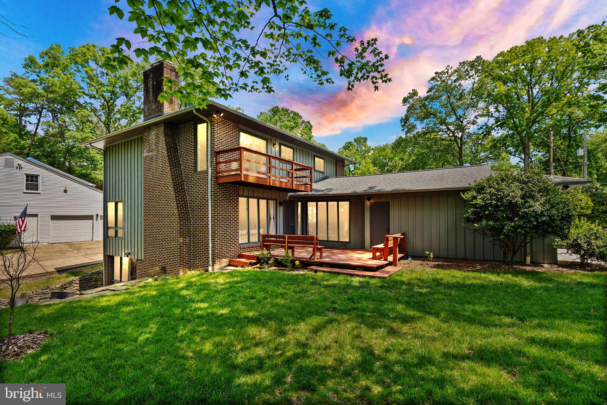 TANTALLON ON THE POTOMAC - Residential