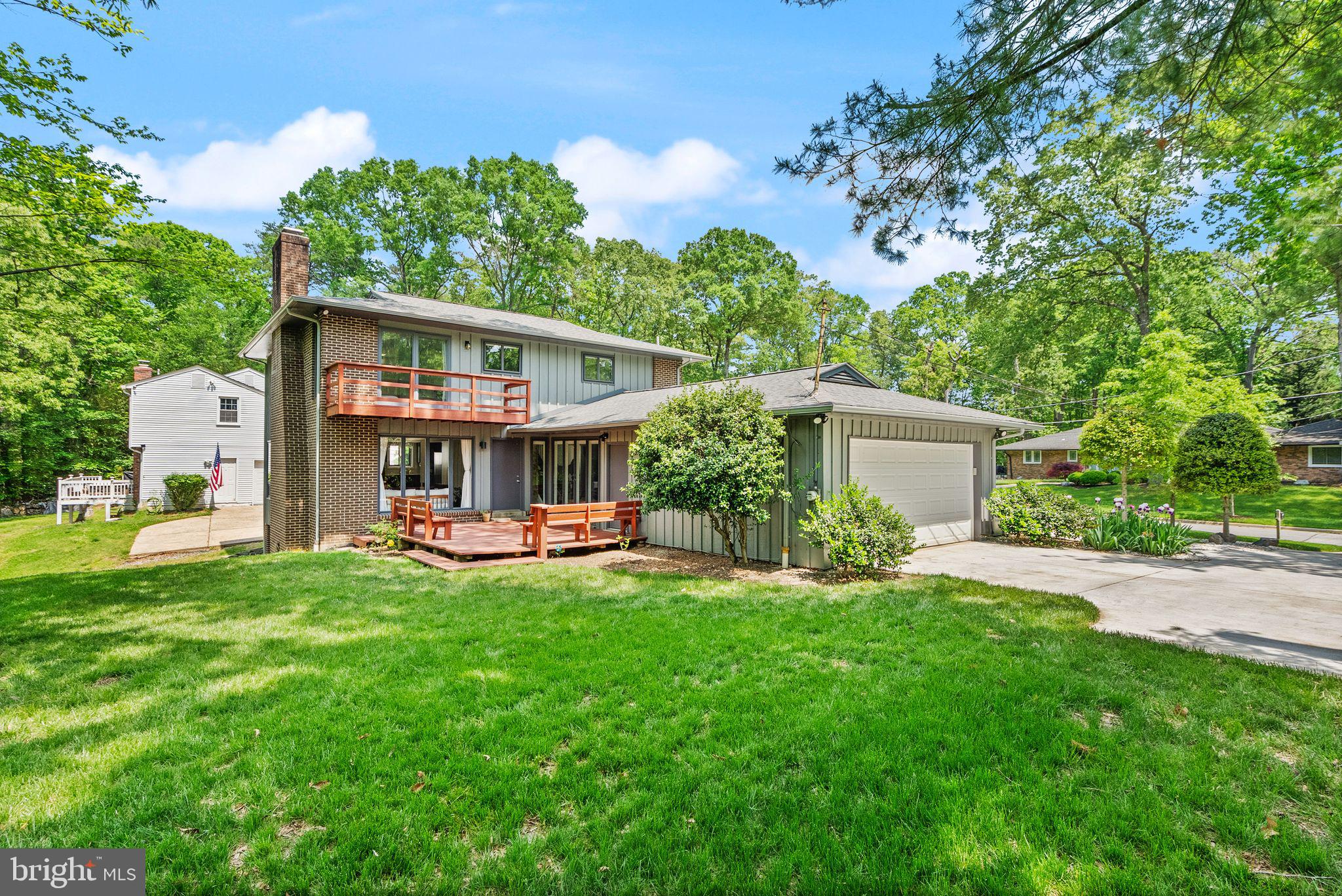 TANTALLON ON THE POTOMAC - Residential