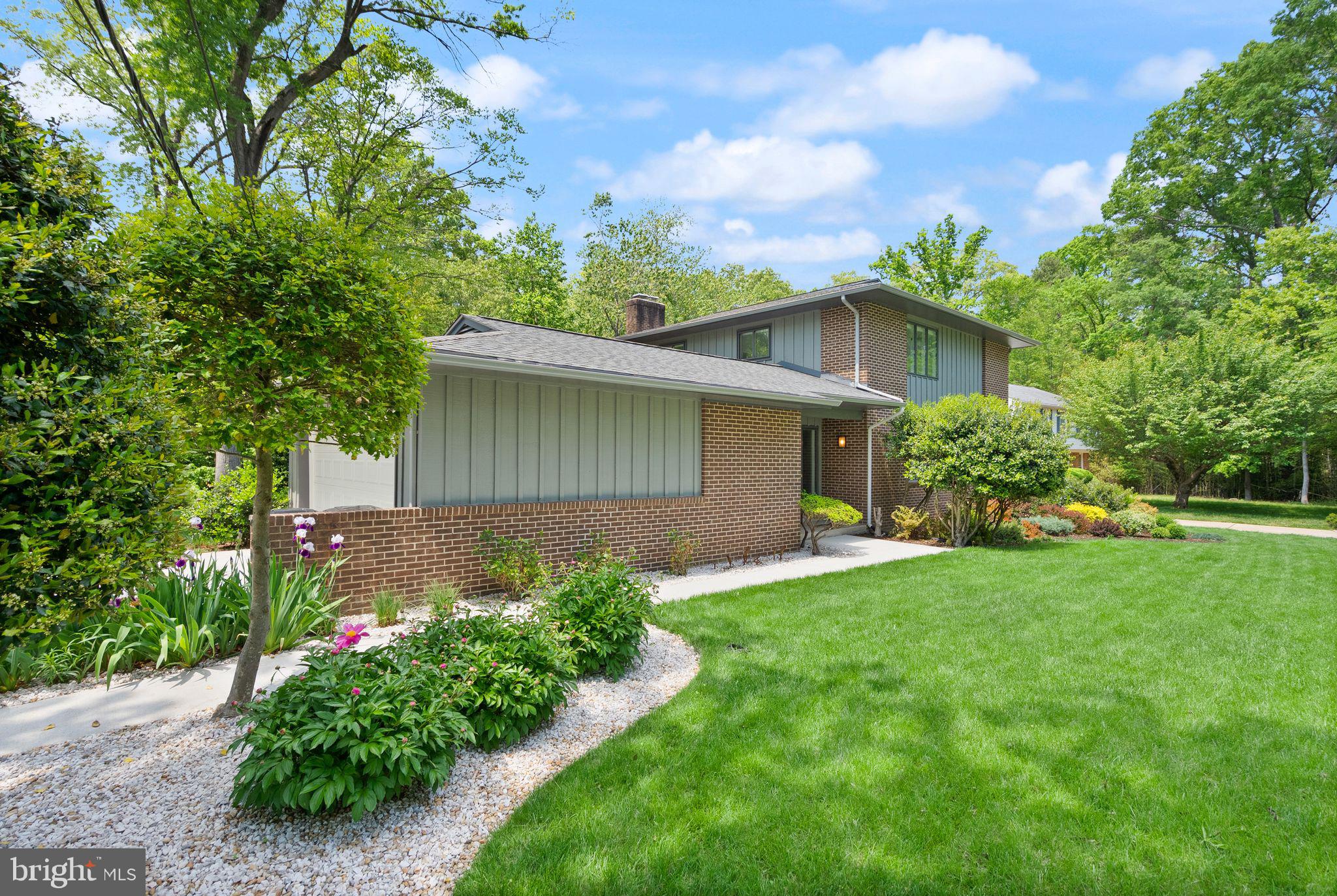 TANTALLON ON THE POTOMAC - Residential