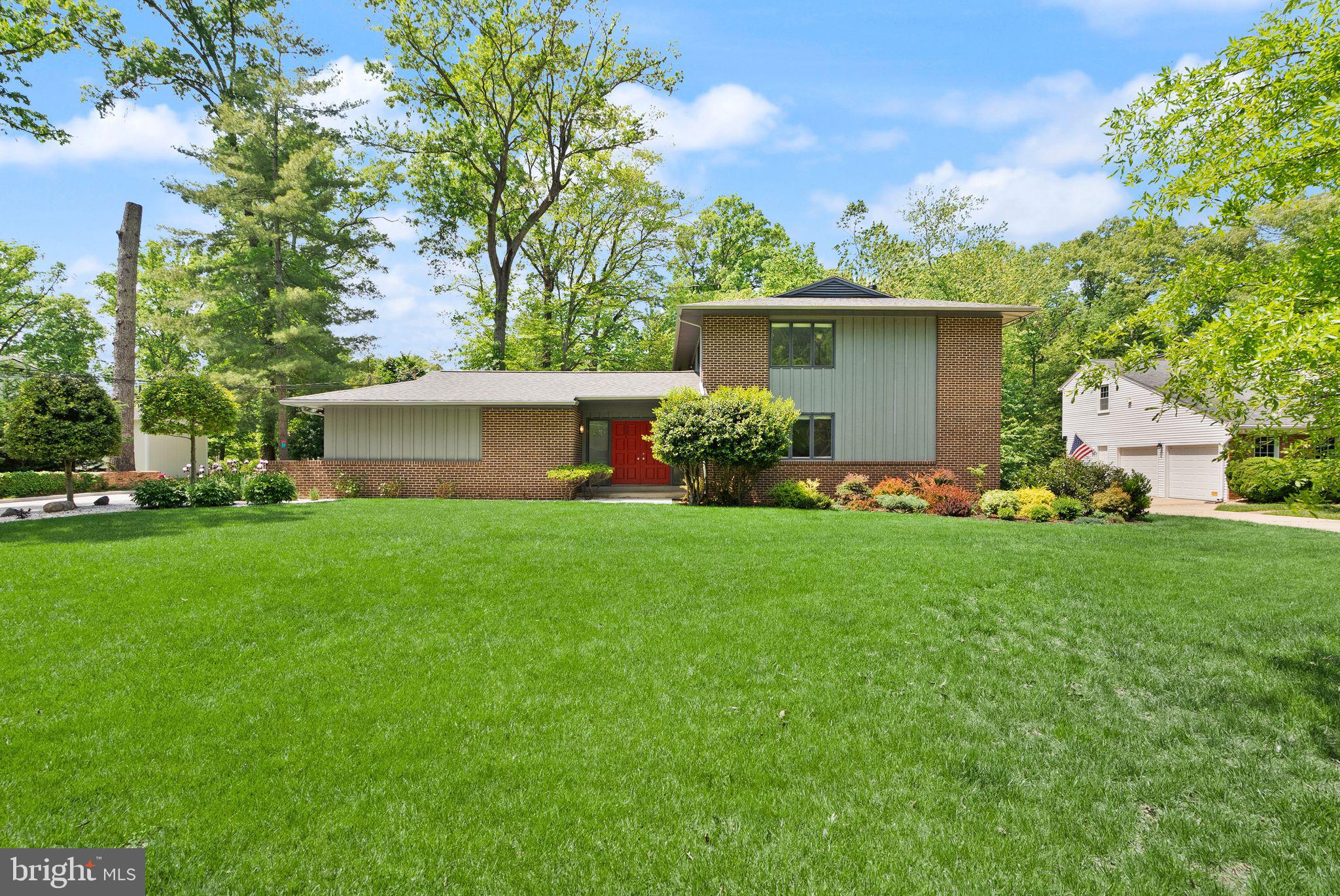 TANTALLON ON THE POTOMAC - Residential