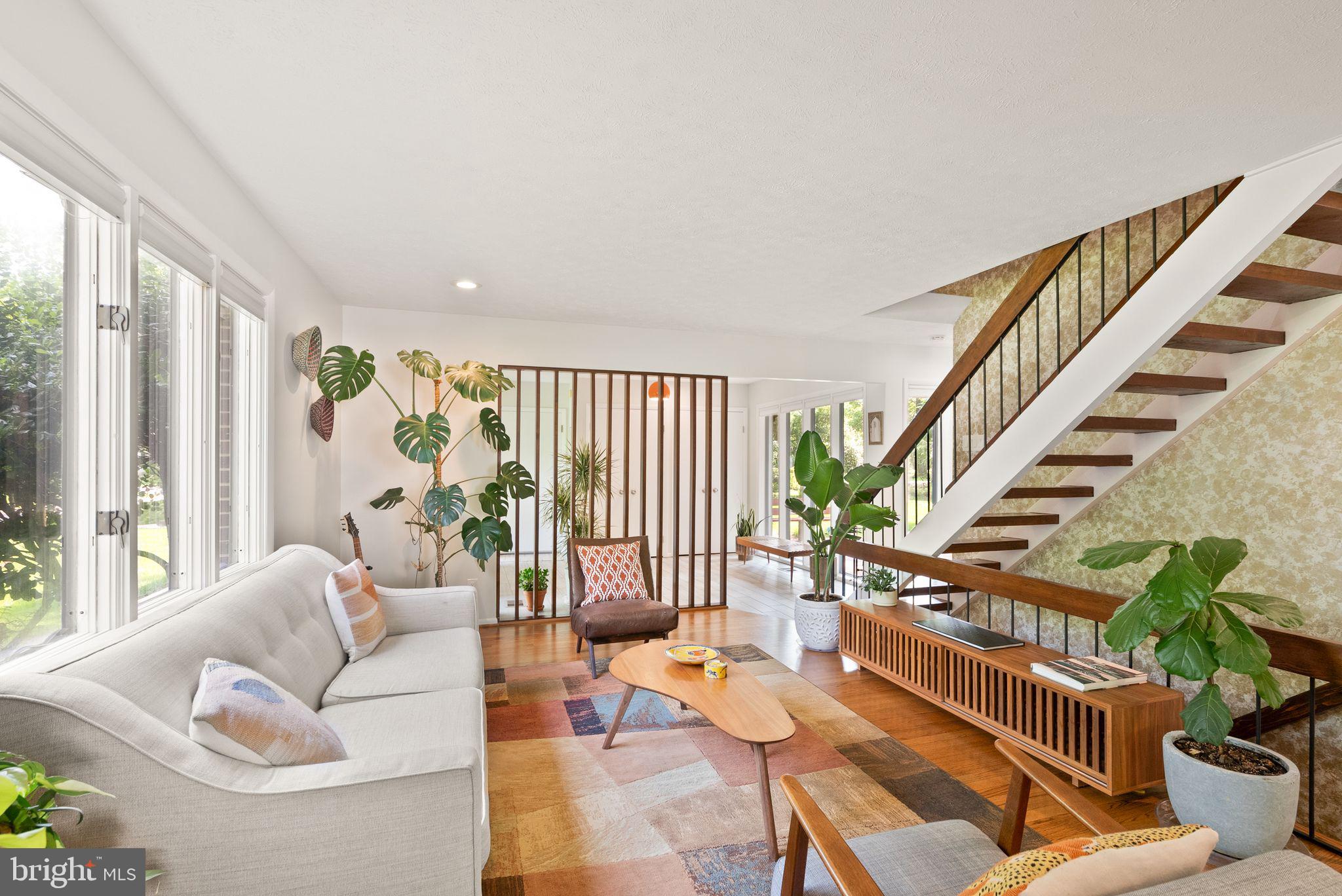 TANTALLON ON THE POTOMAC - Residential