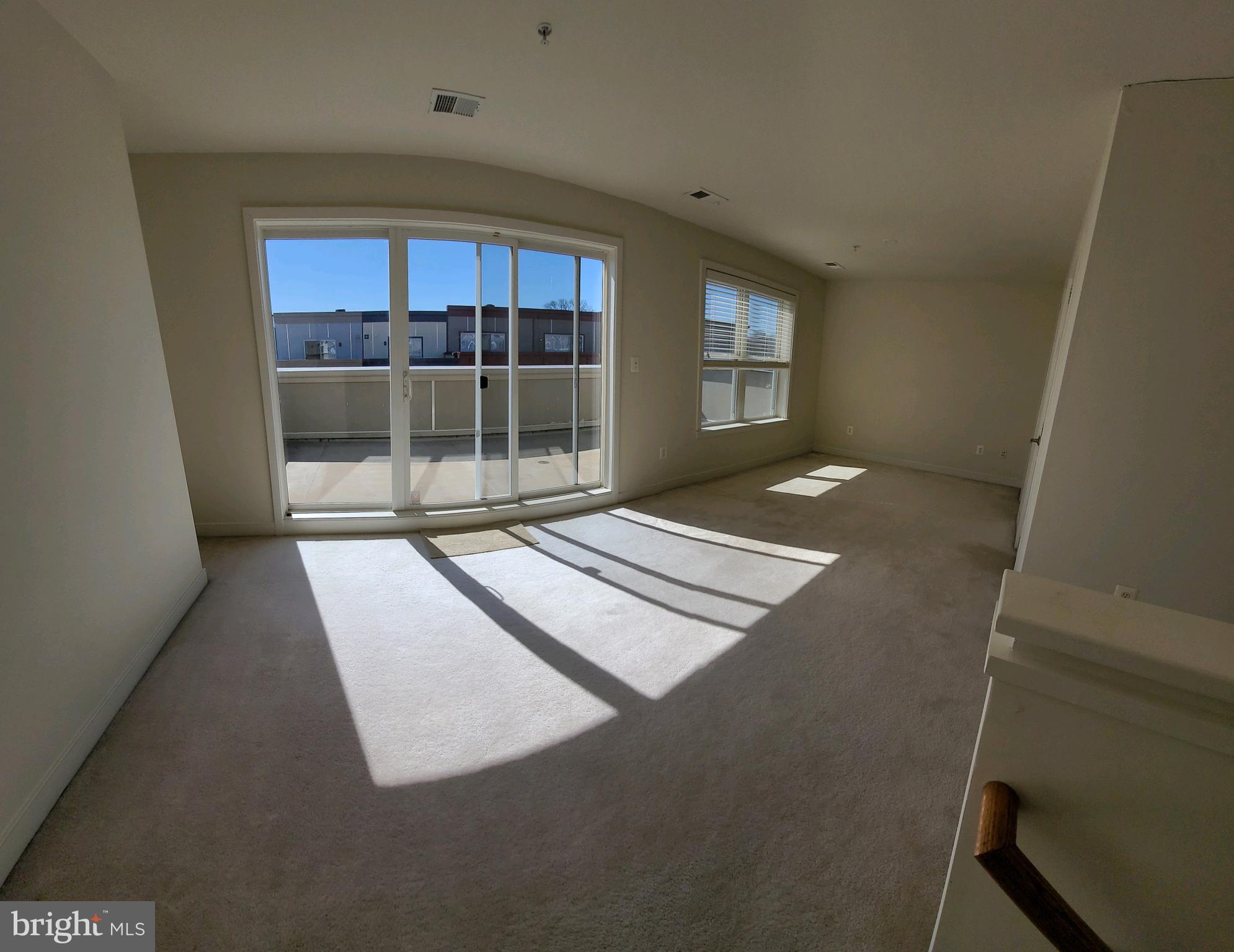 ARTS DISTRICT - Residential Lease