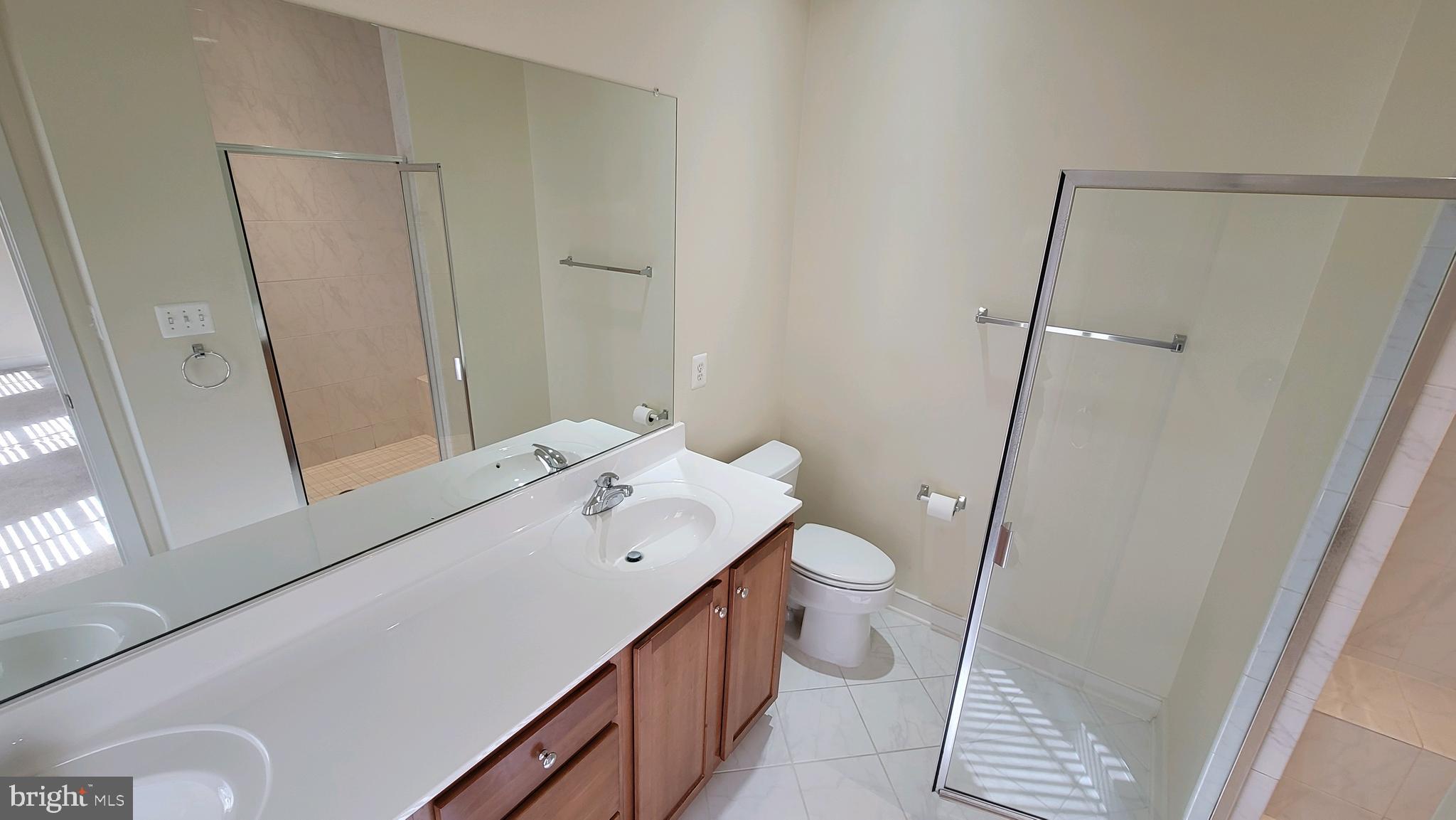 ARTS DISTRICT - Residential Lease