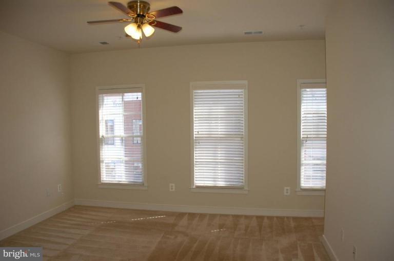 ARTS DISTRICT - Residential Lease