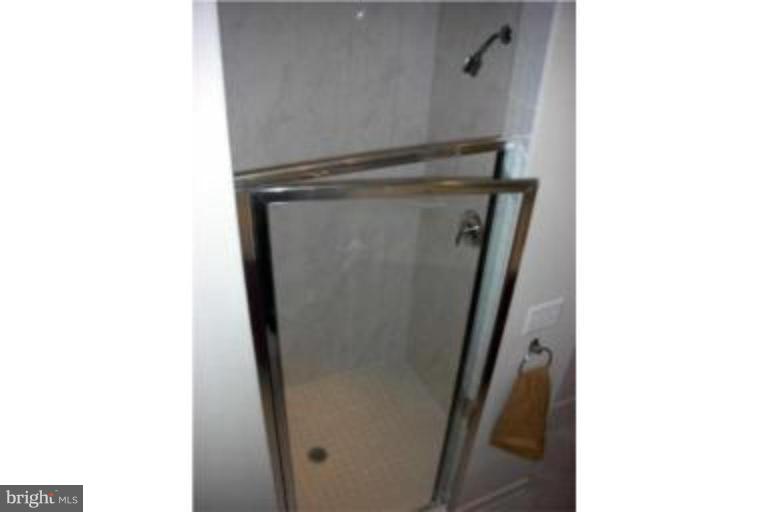 ARTS DISTRICT - Residential Lease