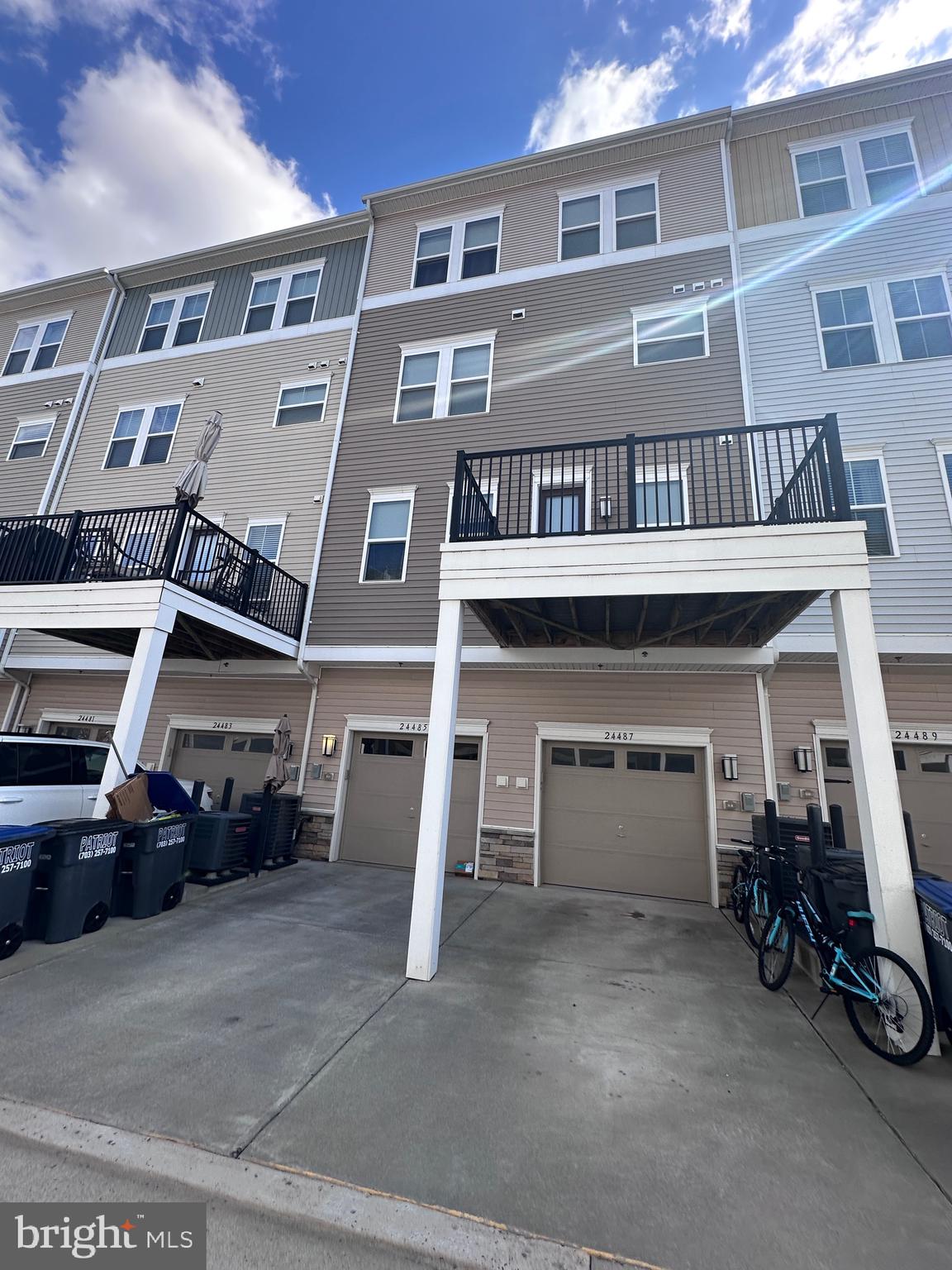 STONE RIDGE - Residential