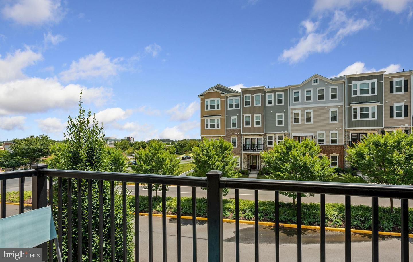 STONE RIDGE - Residential