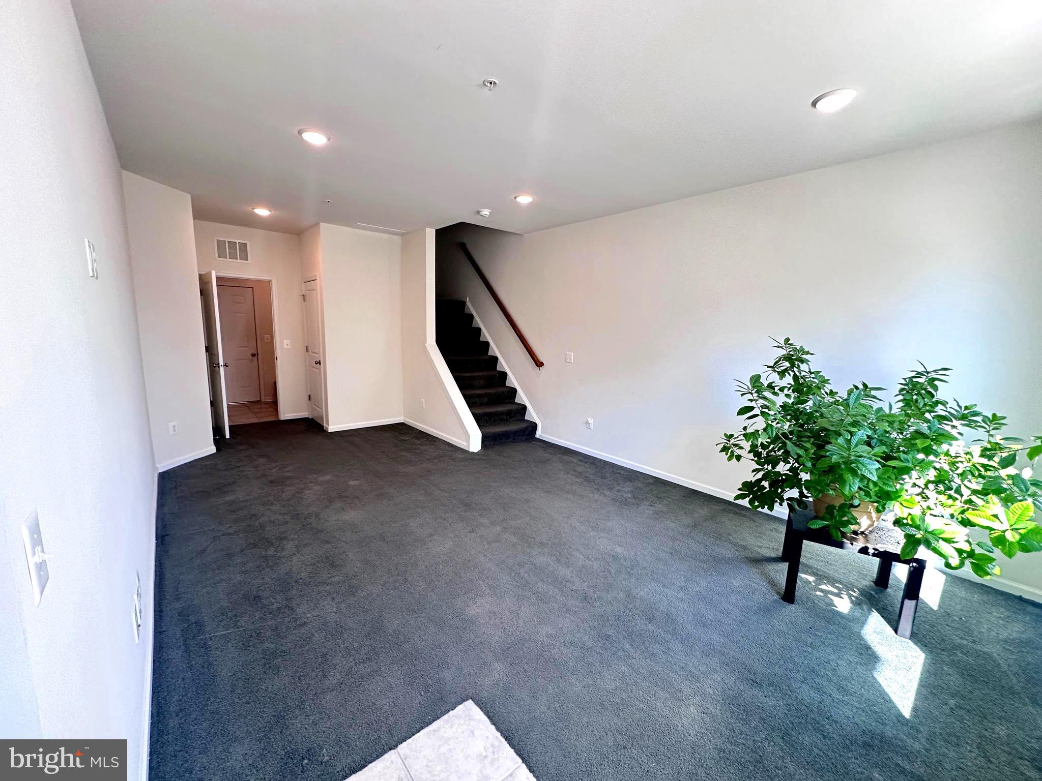 STONE RIDGE - Residential