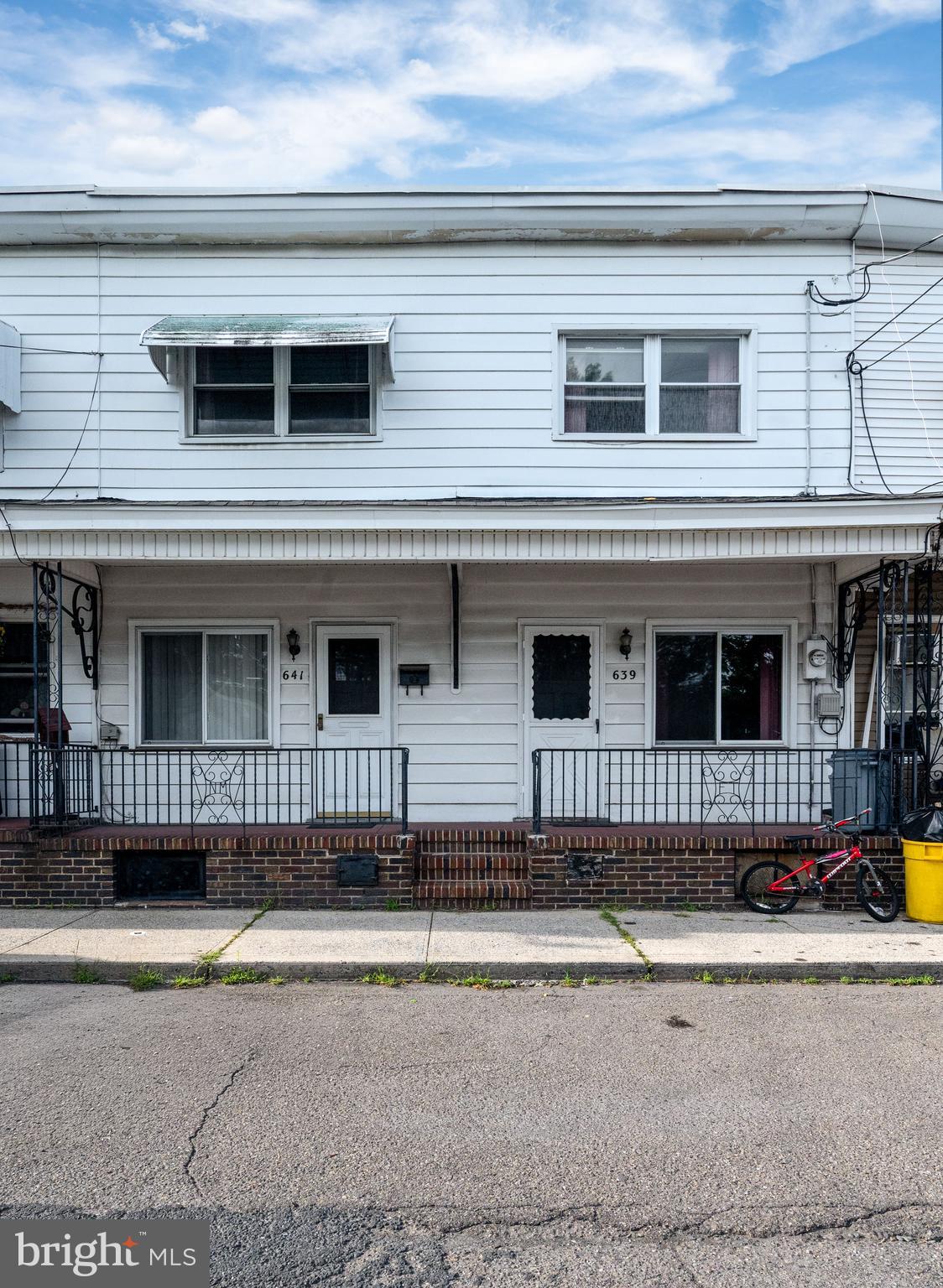 639-641 W COAL STREET