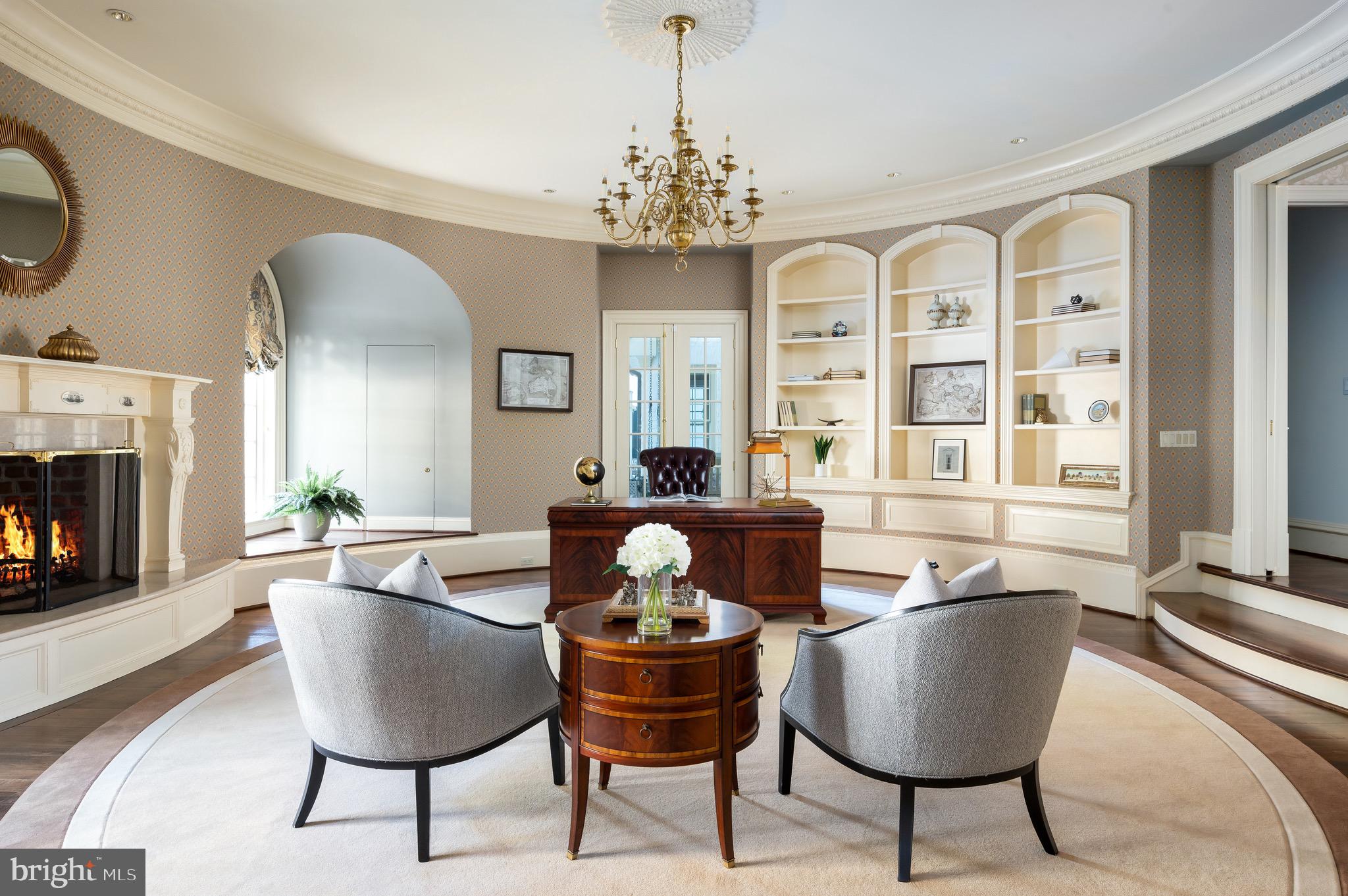 SADDLE RIDGE - Residential