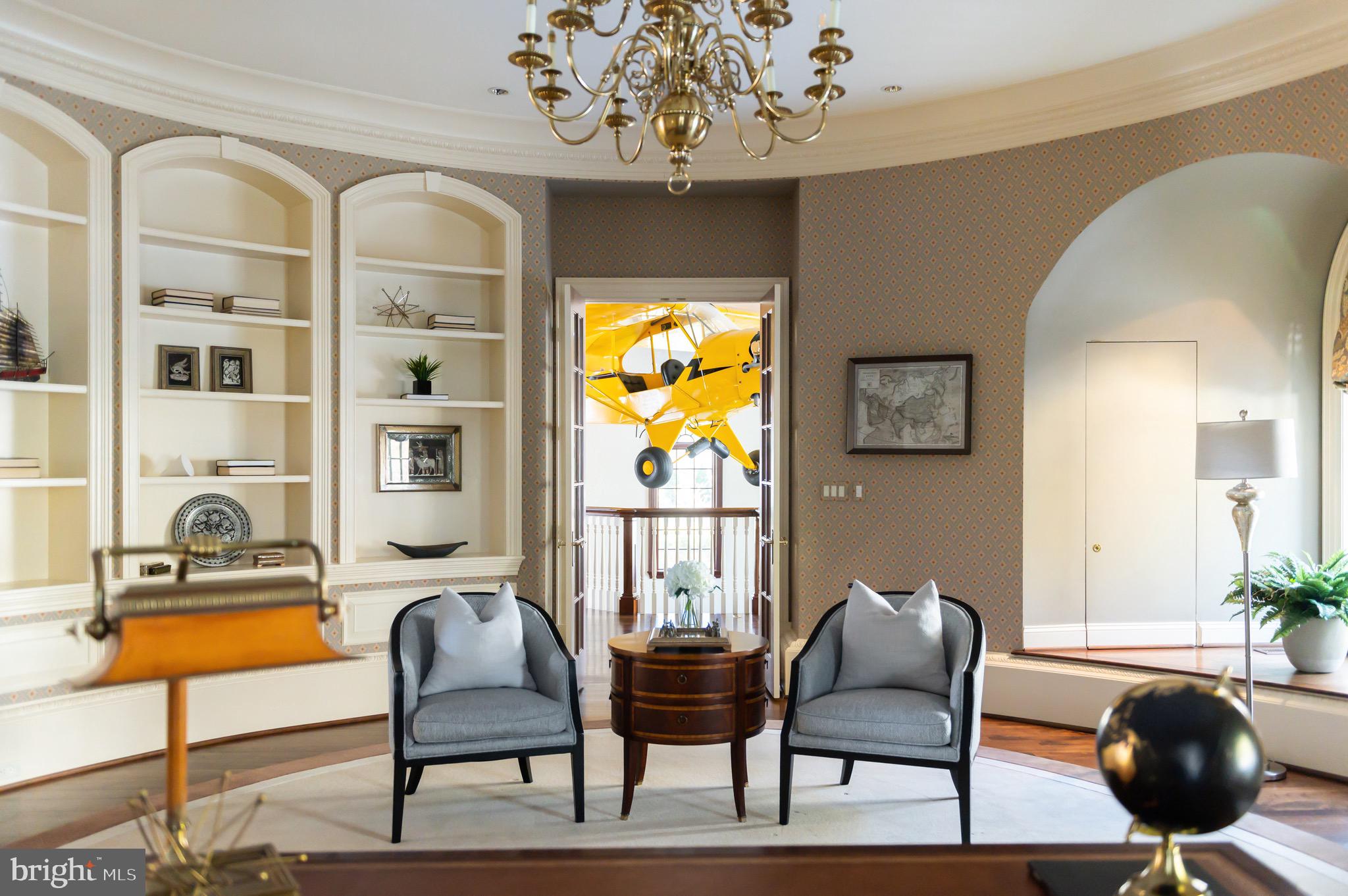 SADDLE RIDGE - Residential