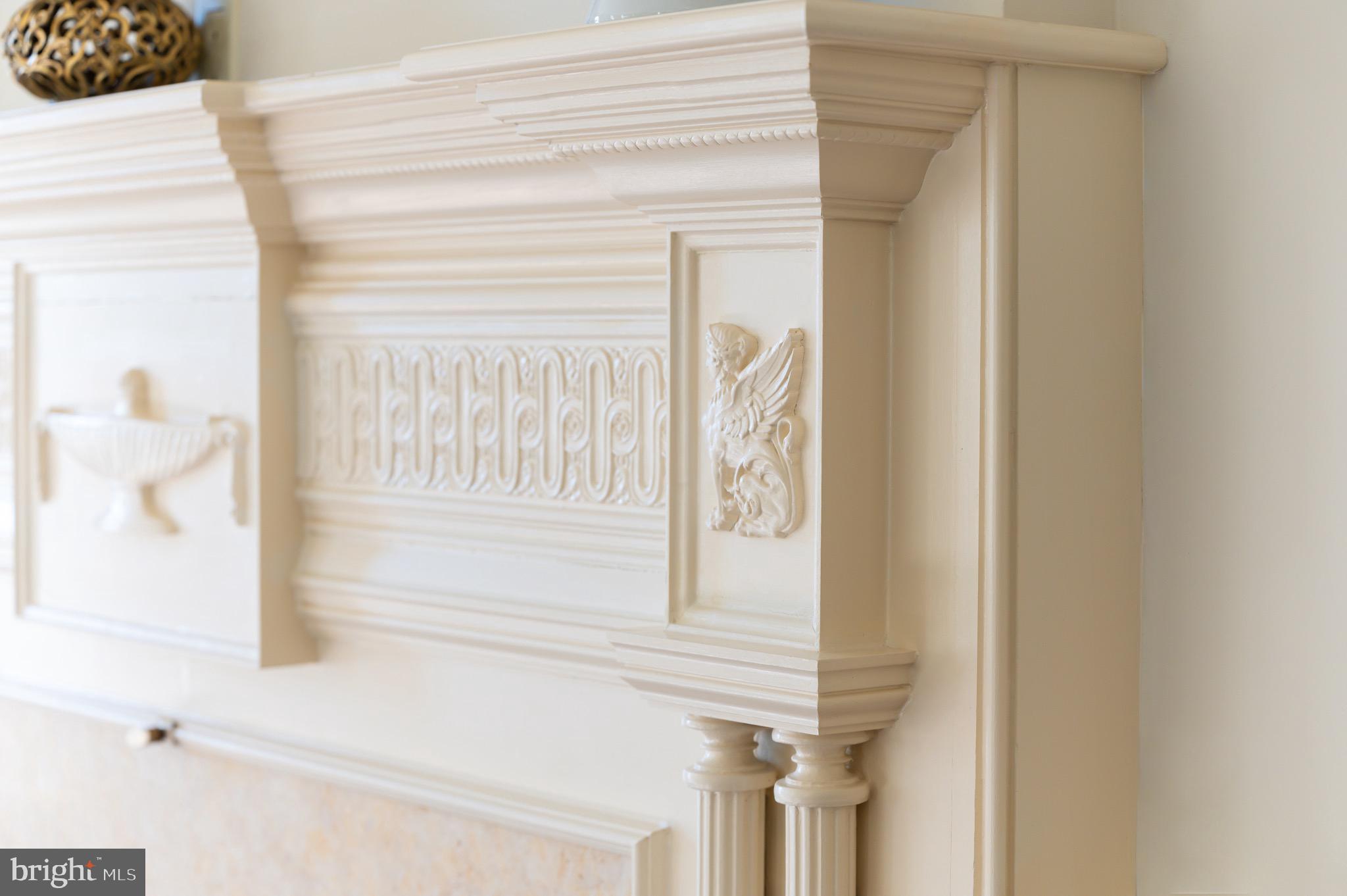 SADDLE RIDGE - Residential