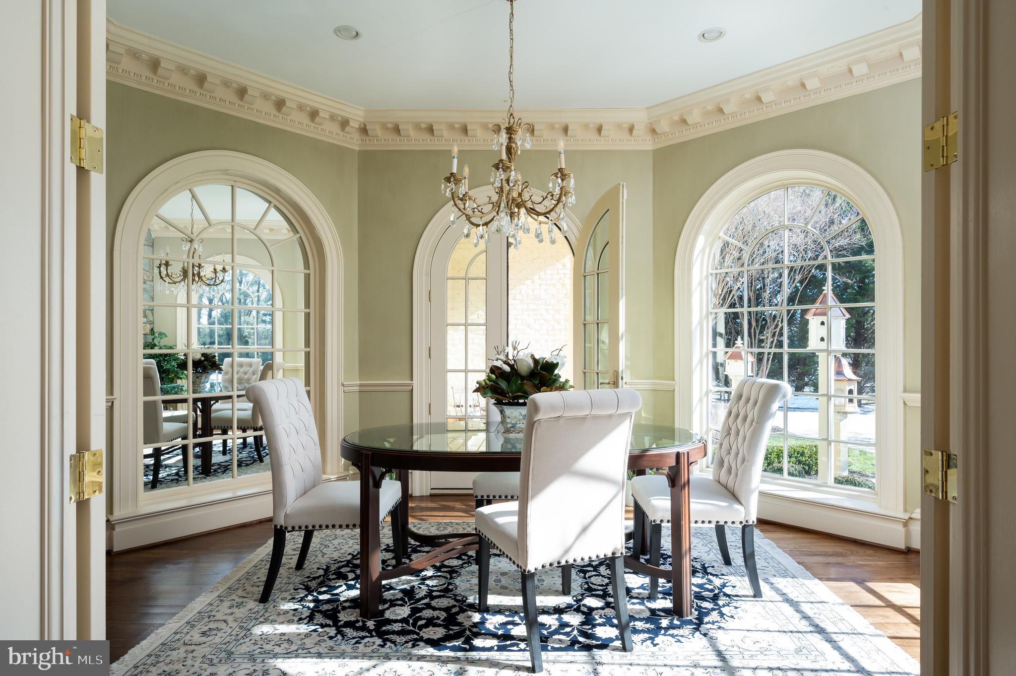 SADDLE RIDGE - Residential