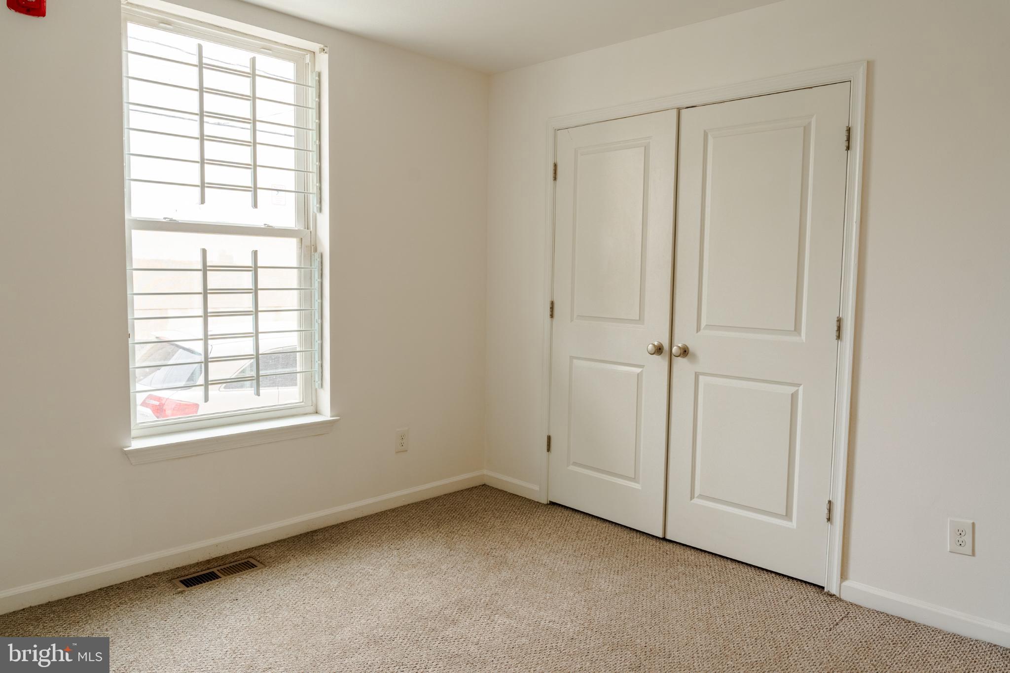 NORTH CENTRAL - Residential Lease