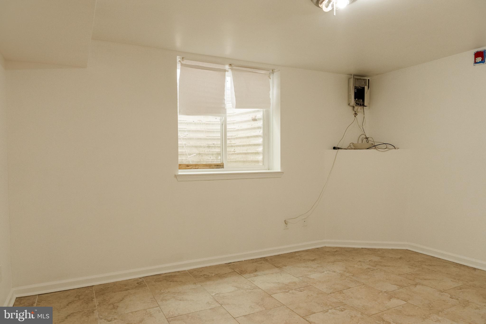 NORTH CENTRAL - Residential Lease