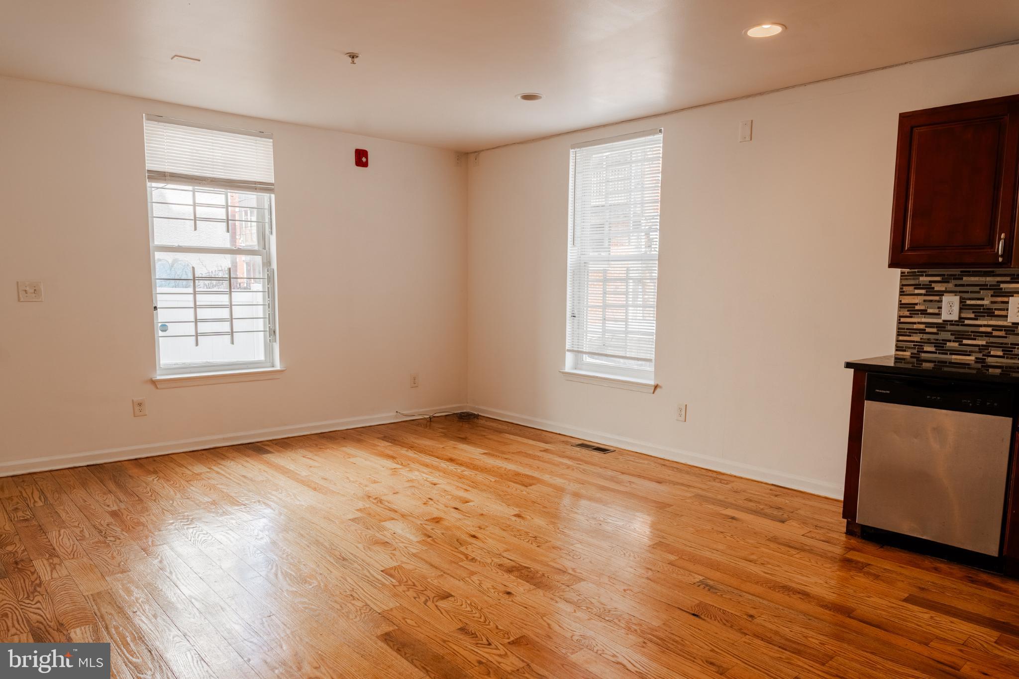 NORTH CENTRAL - Residential Lease