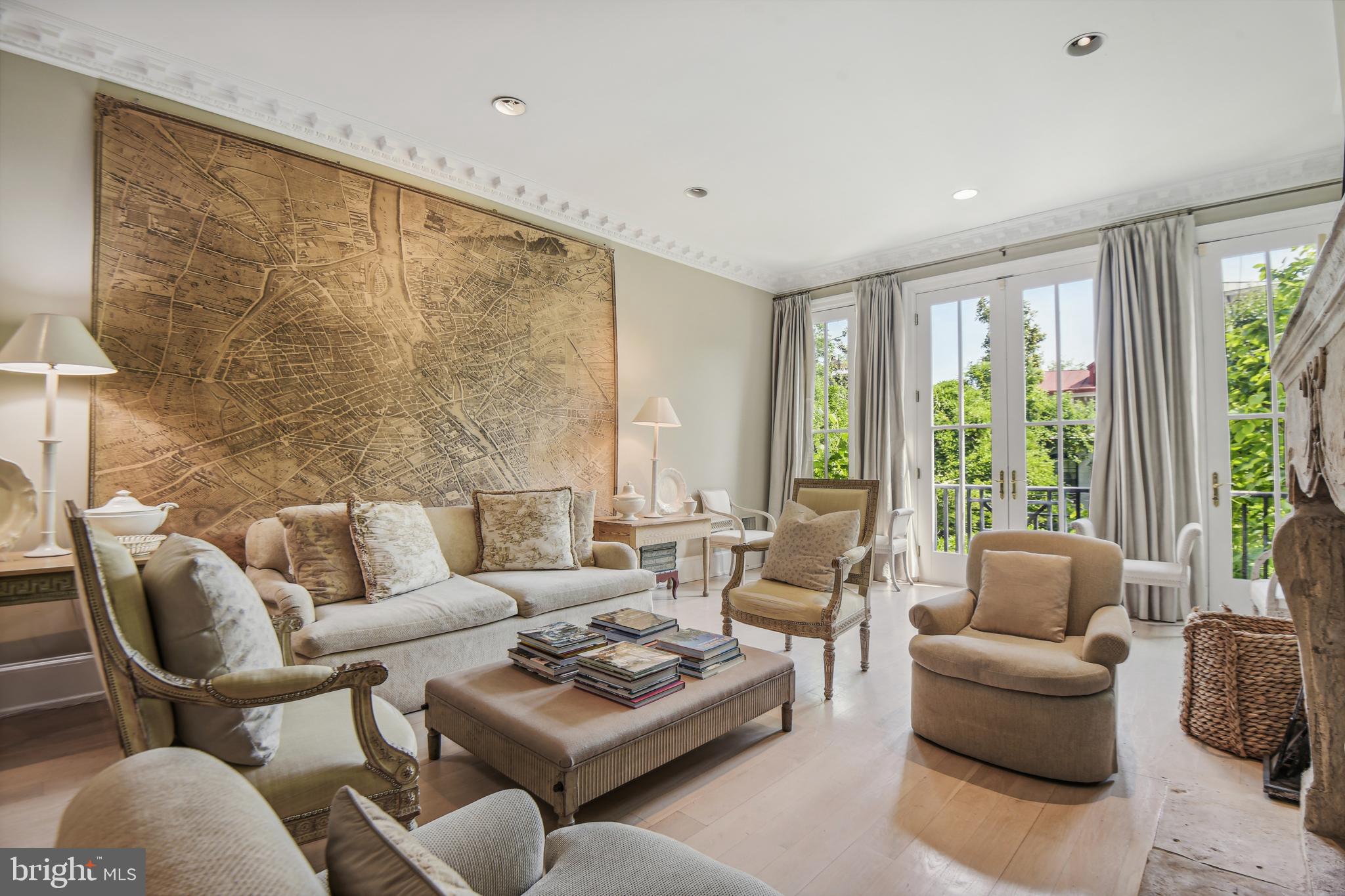 GEORGETOWN - Residential