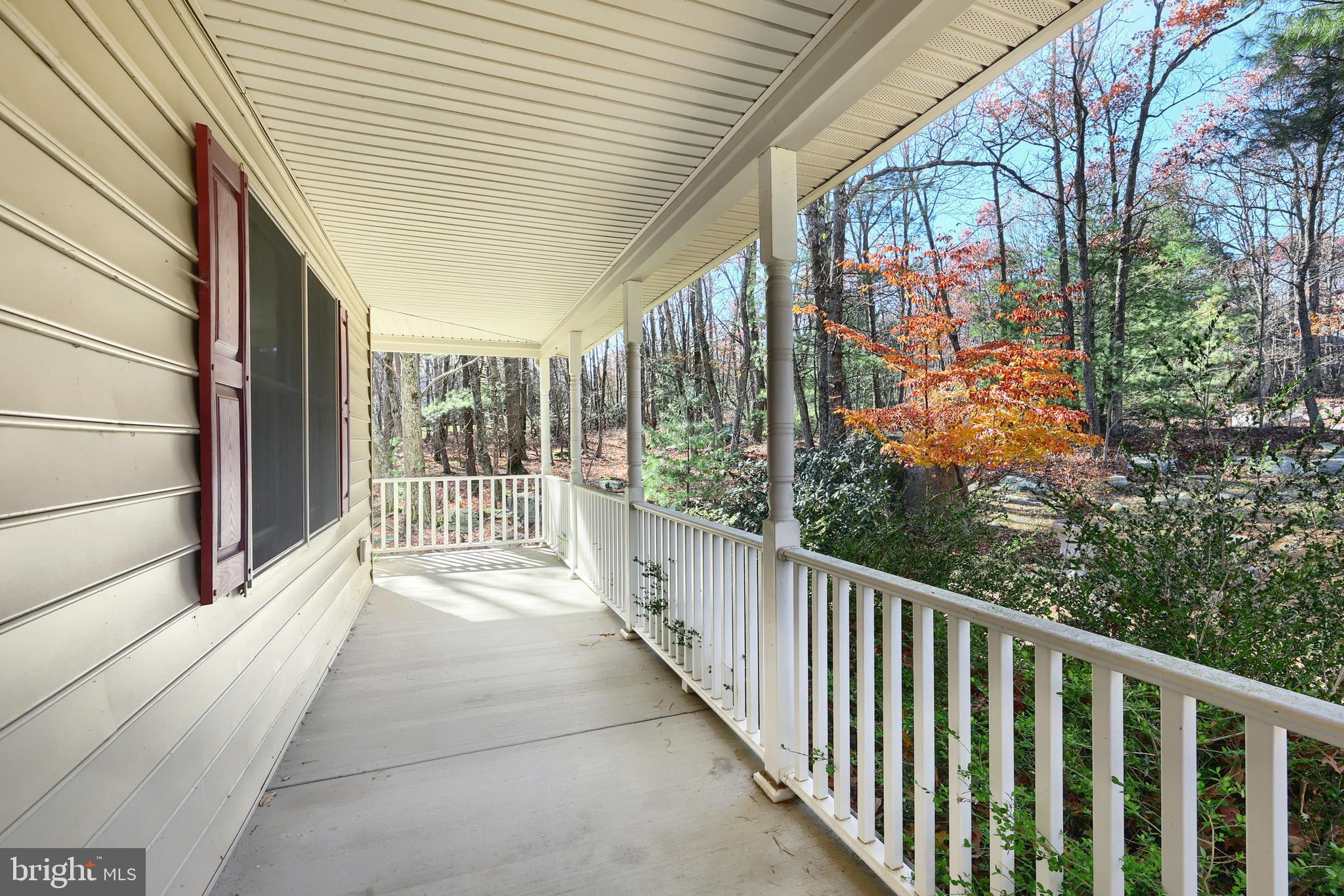 SCARLET OAKS - Residential