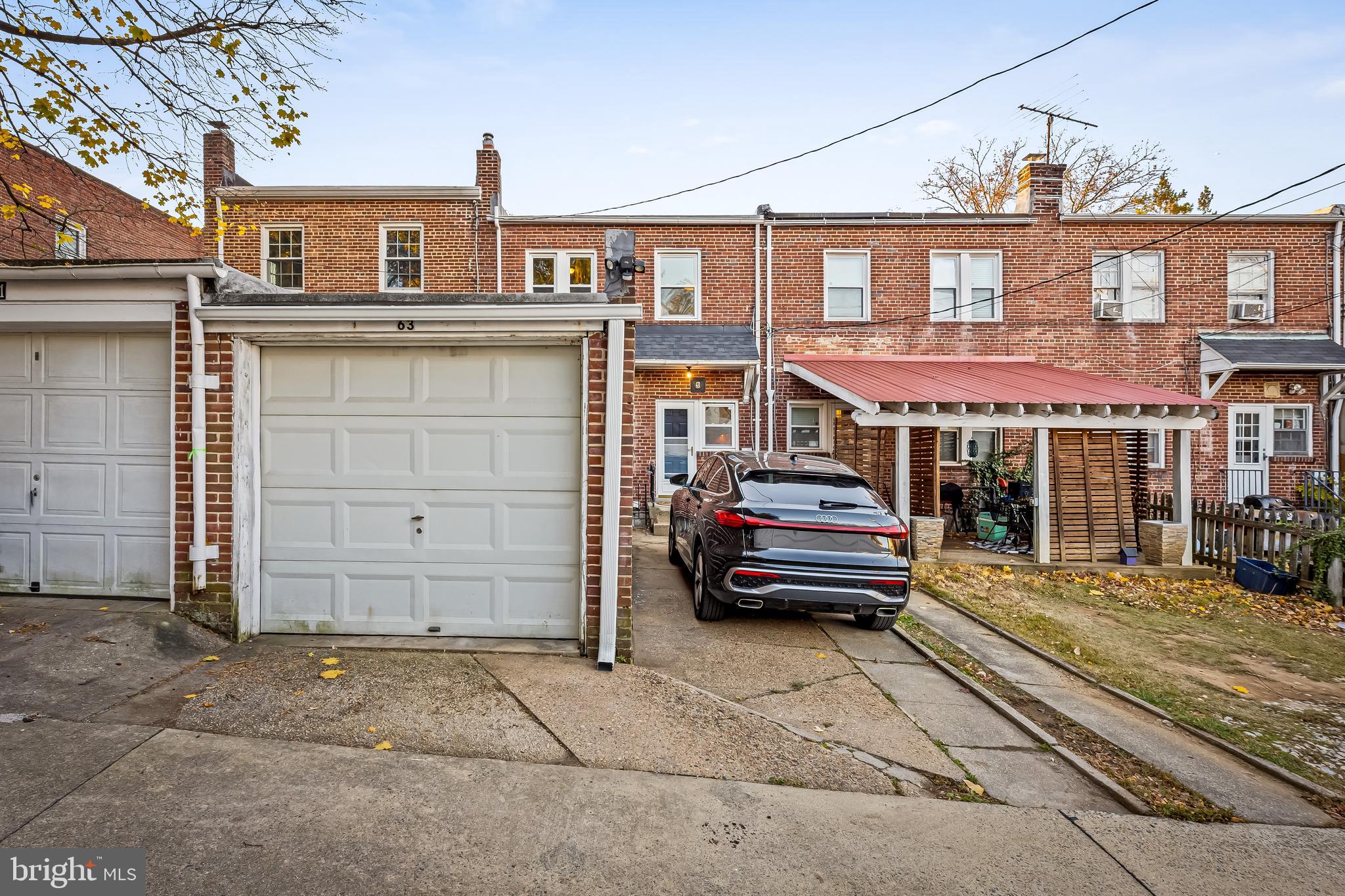 BURKLEIGH SQUARE - Residential