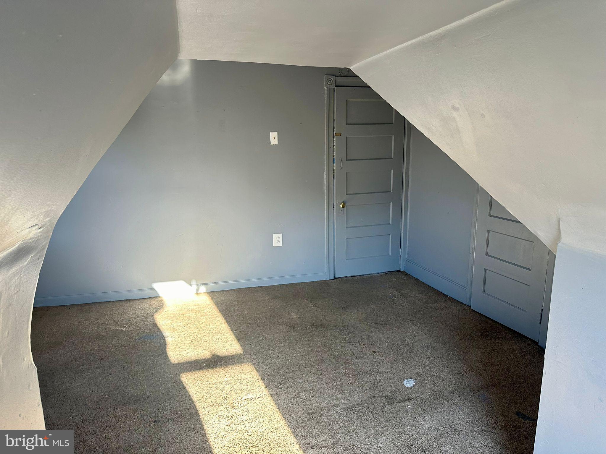 COLLINGDALE - Residential