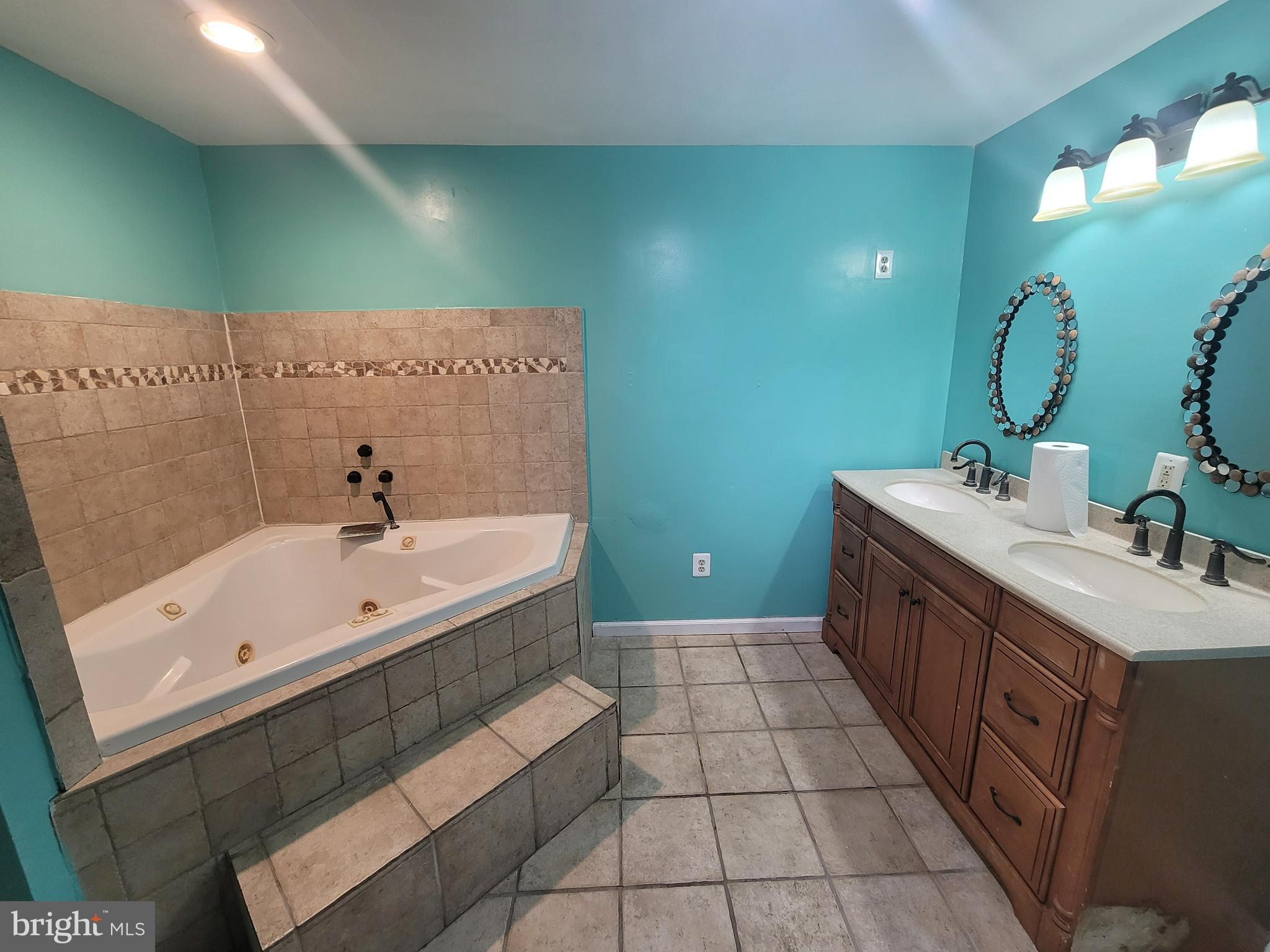 COLLINGDALE - Residential