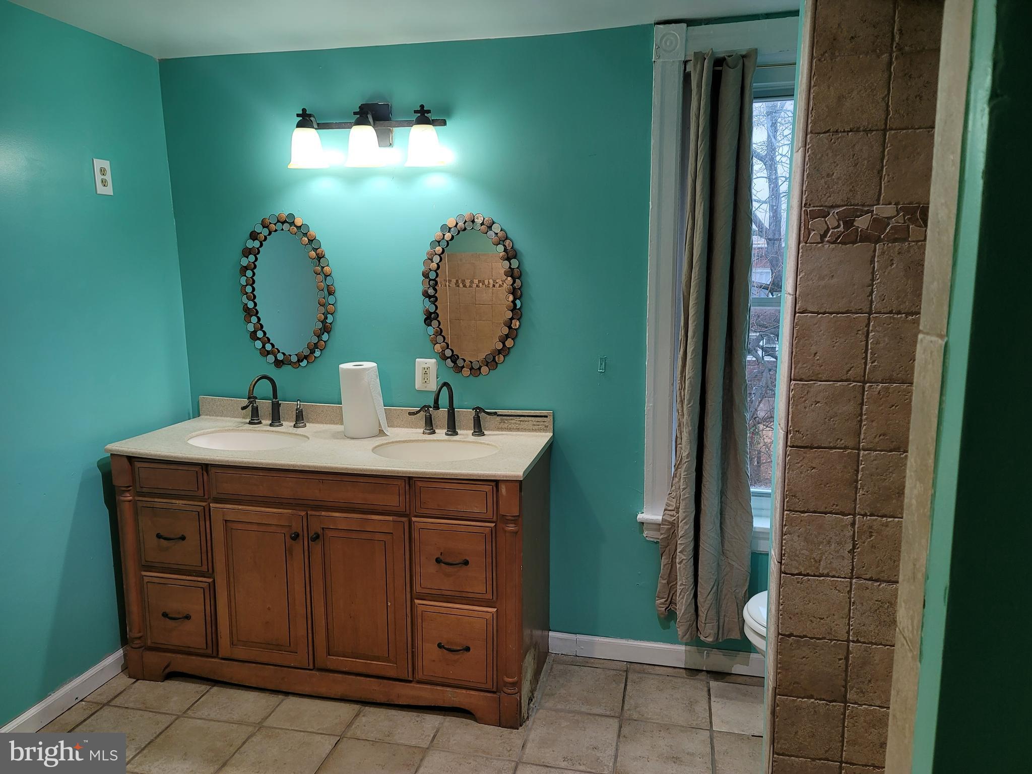 COLLINGDALE - Residential