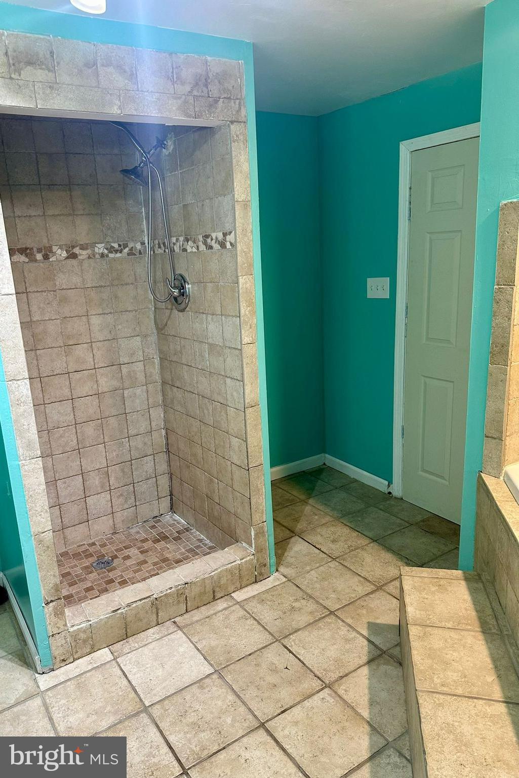 COLLINGDALE - Residential