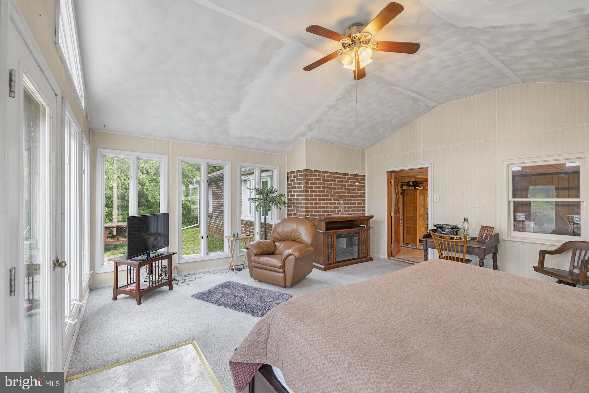 HUNTINGTON TOWNSHIP - Farm