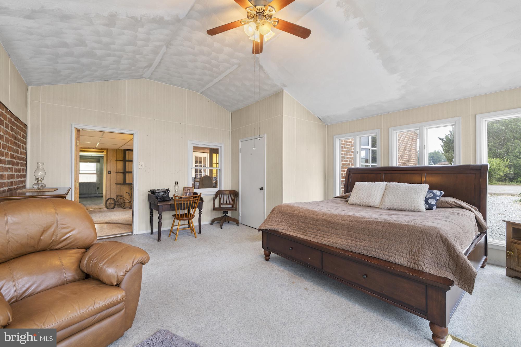 HUNTINGTON TOWNSHIP - Farm