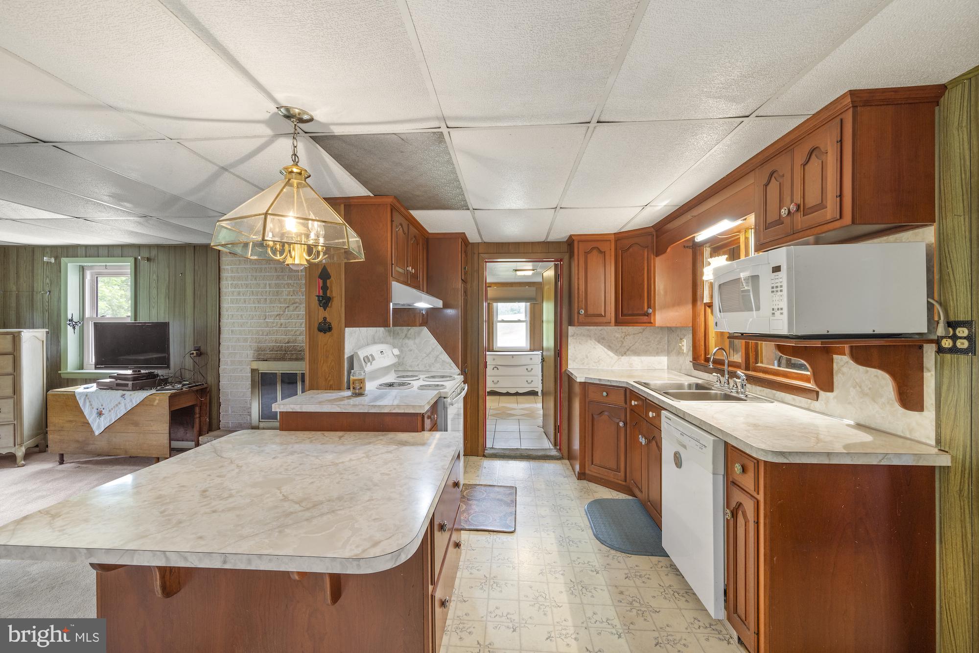 HUNTINGTON TOWNSHIP - Farm