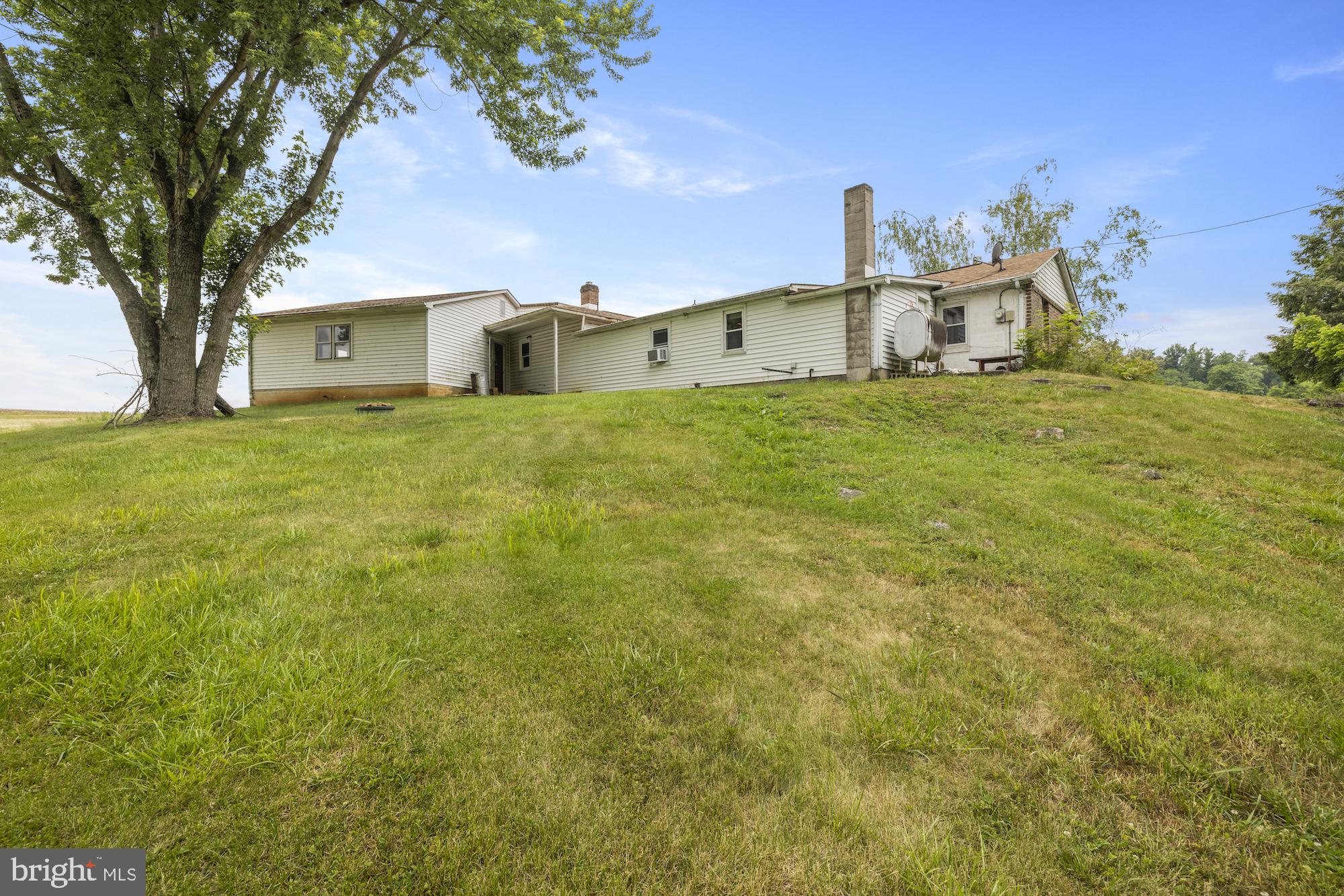 HUNTINGTON TOWNSHIP - Farm