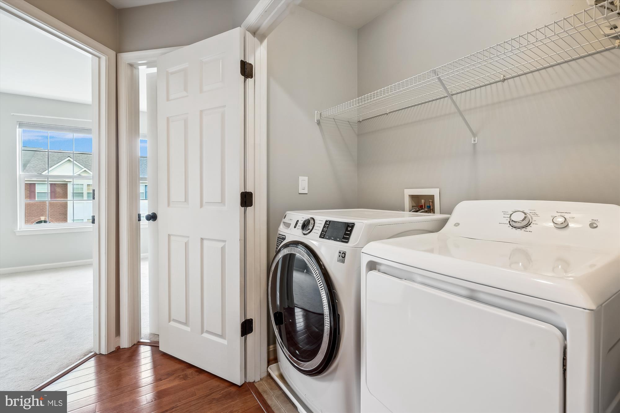 DOGWOODS - Residential Lease