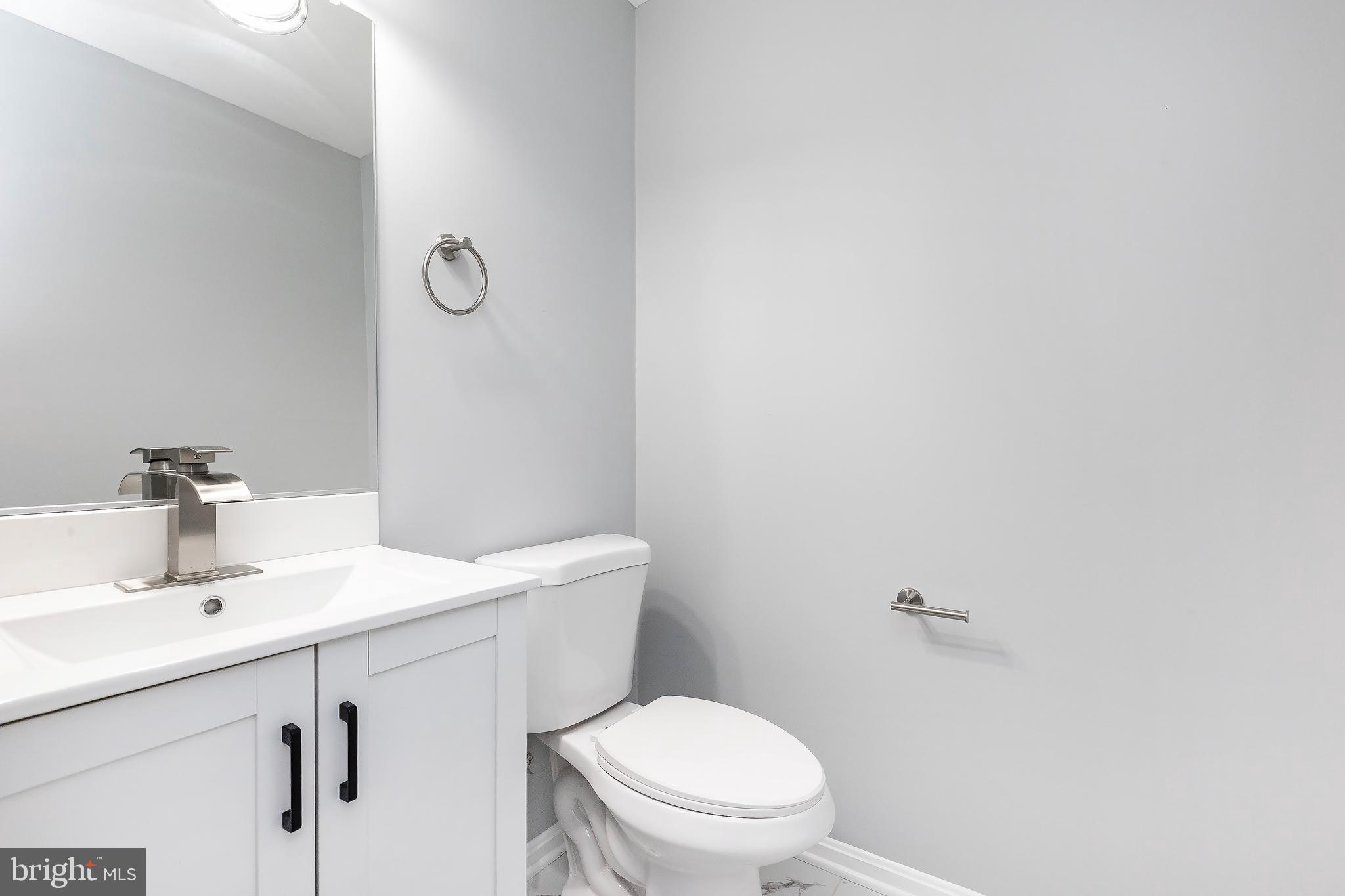 FLOWER HILL - Residential