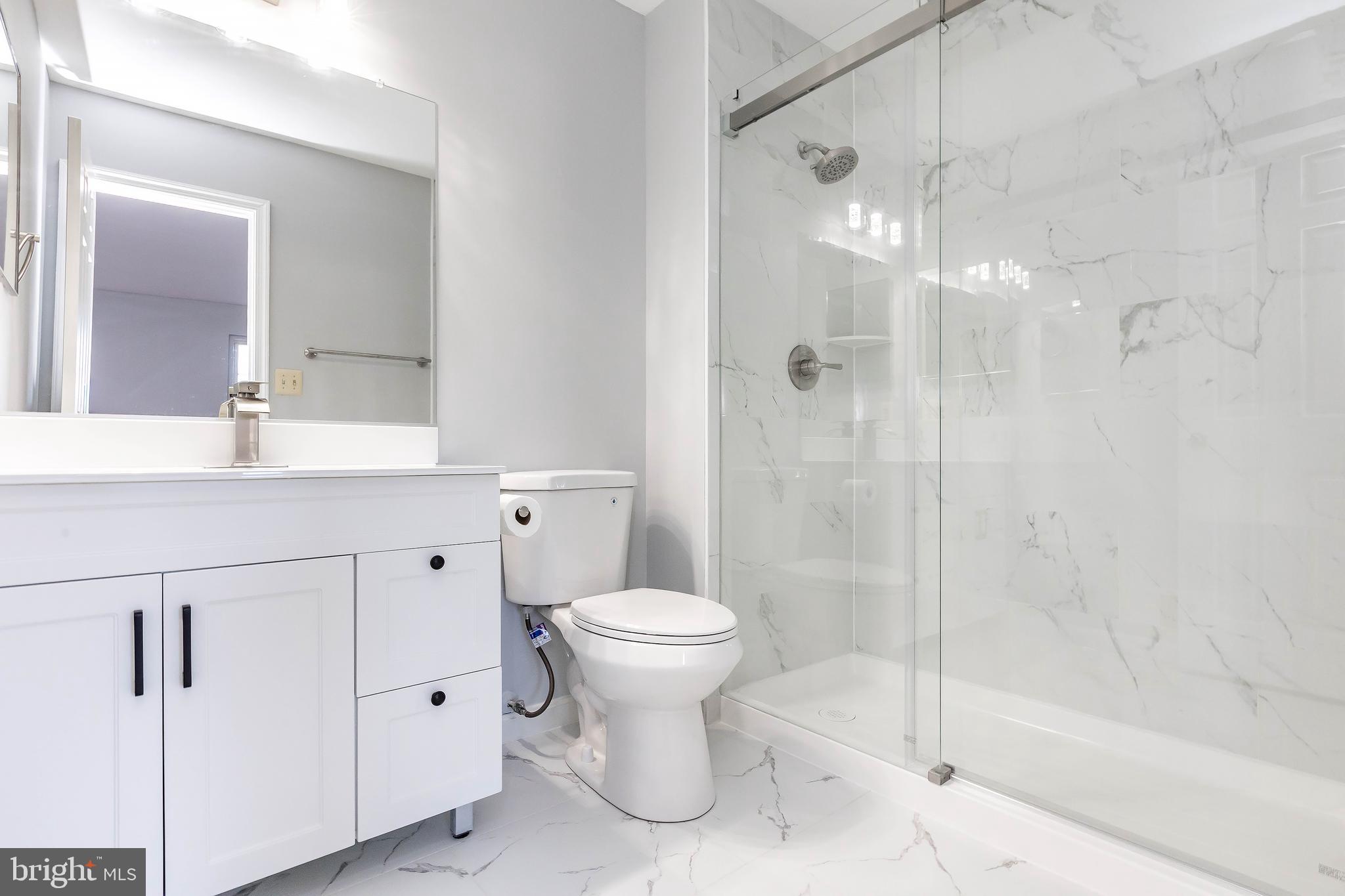 FLOWER HILL - Residential