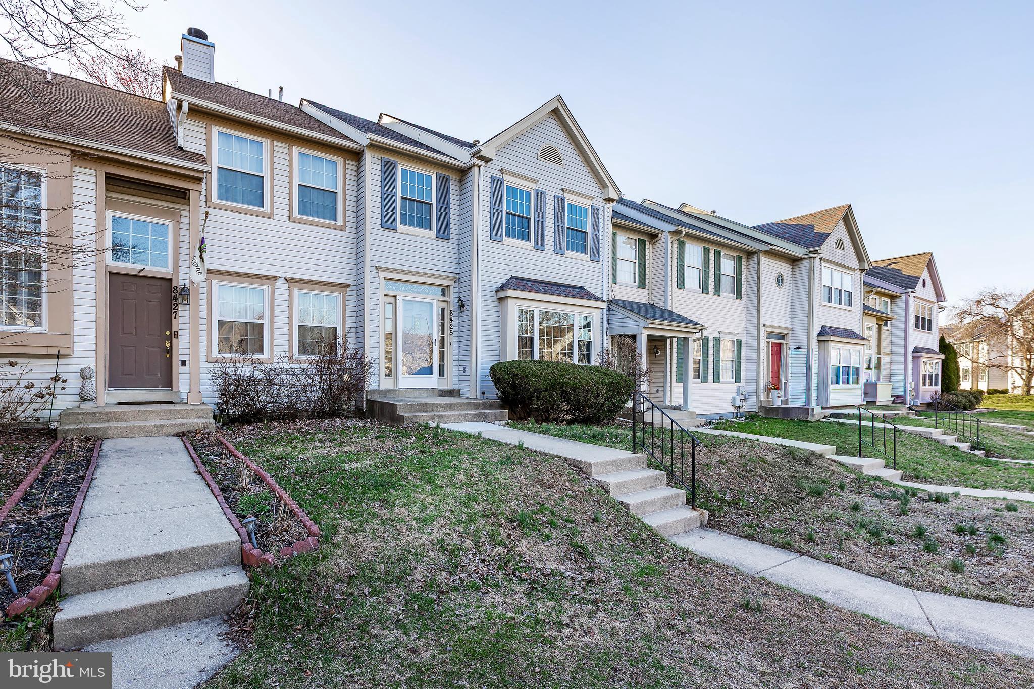 FLOWER HILL - Residential