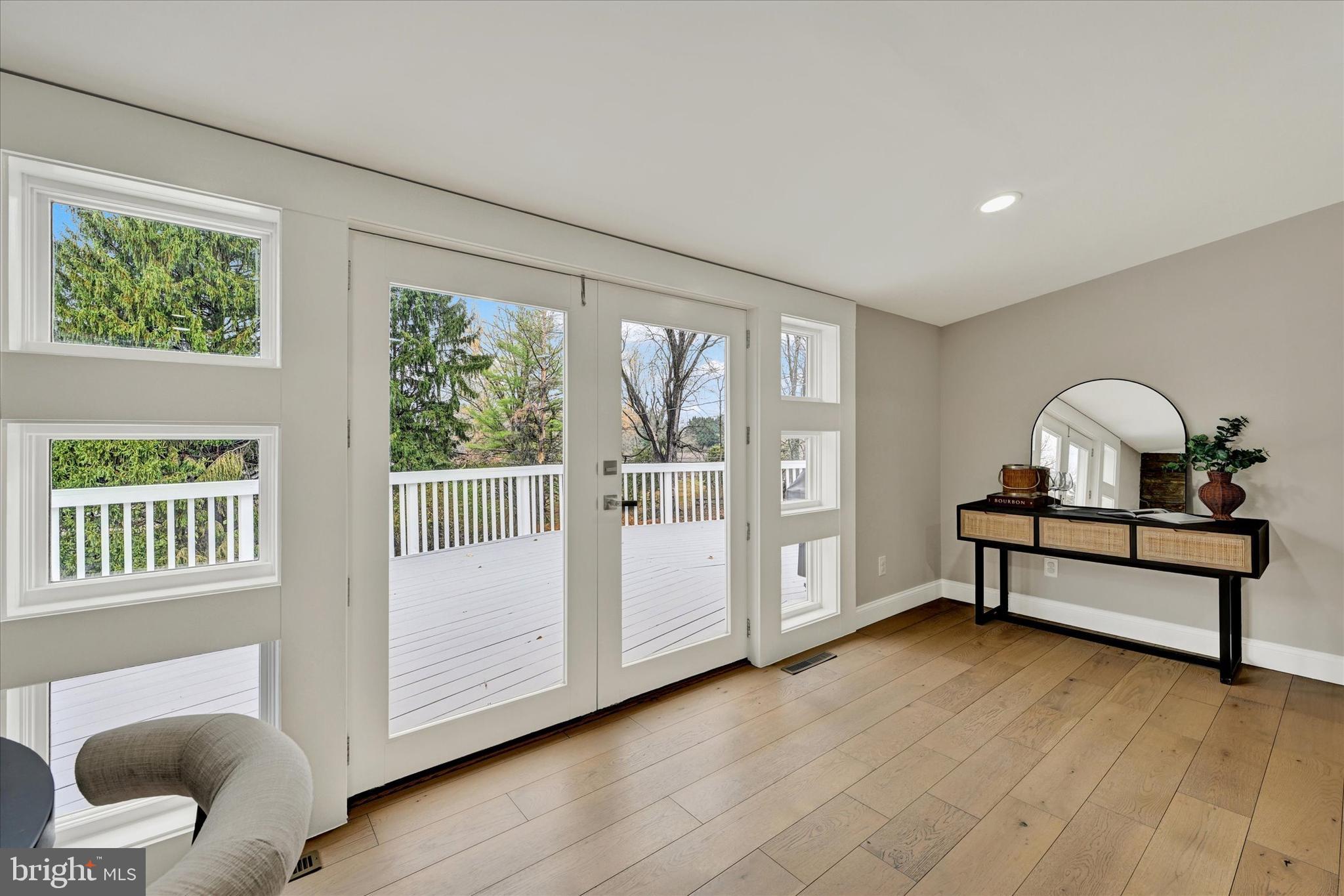 HAMPTON - Residential