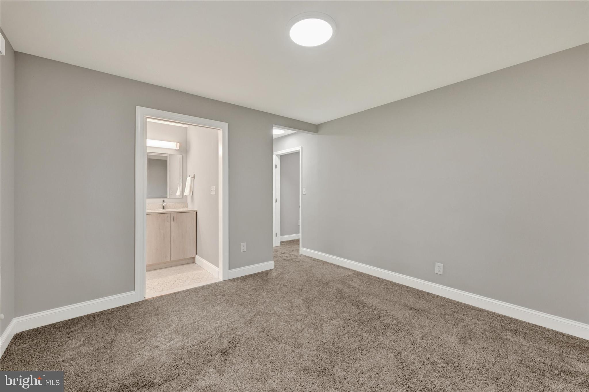 HAMPTON - Residential