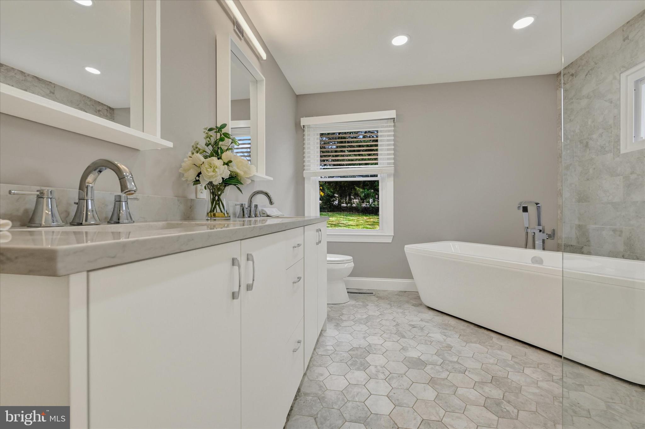 HAMPTON - Residential