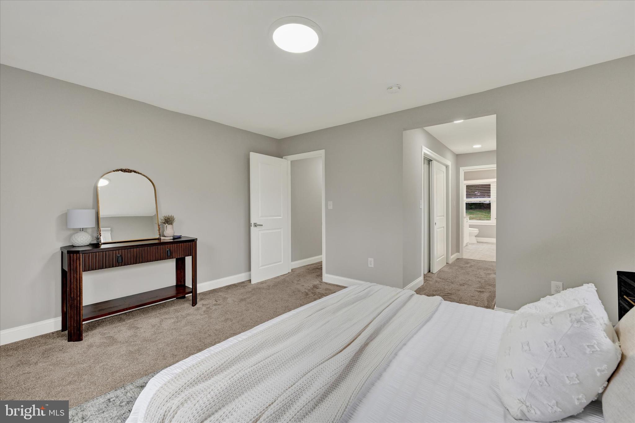 HAMPTON - Residential