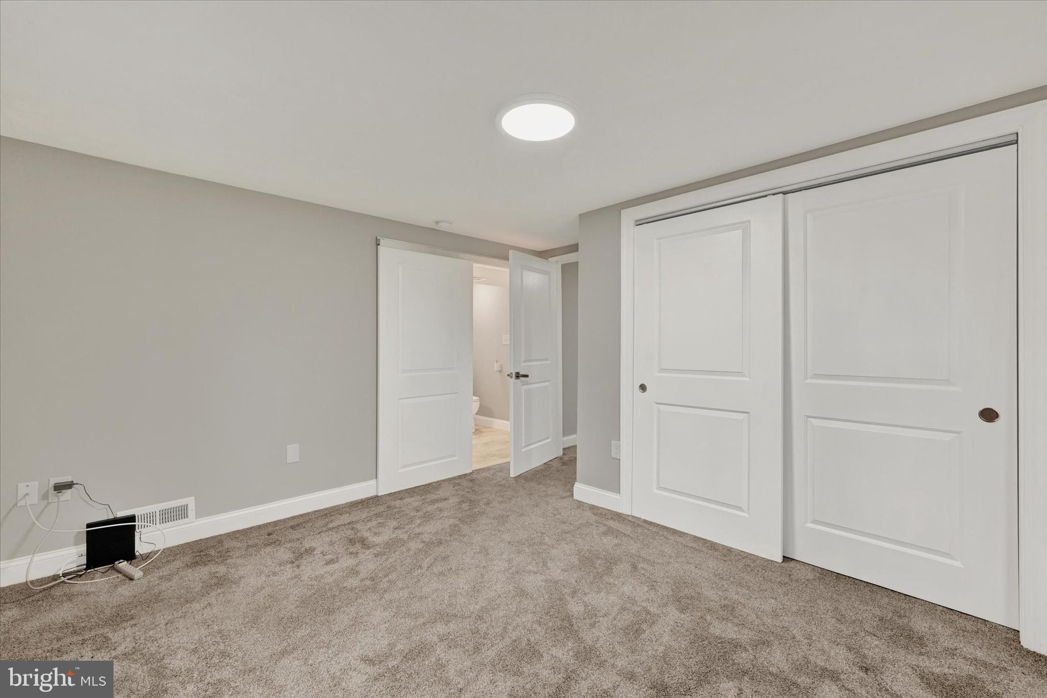 HAMPTON - Residential