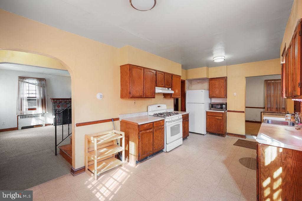 CROSIER GARDENS - Residential