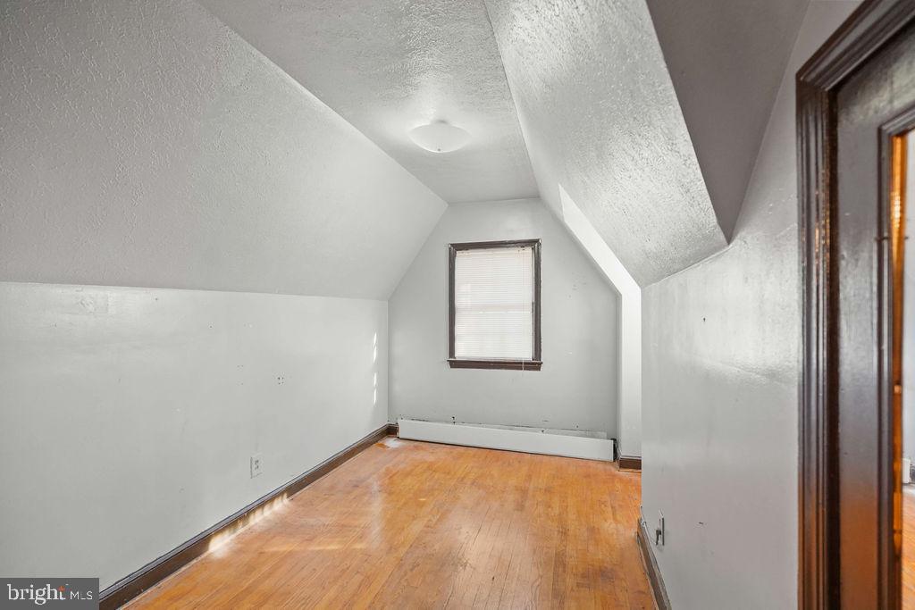 CROSIER GARDENS - Residential