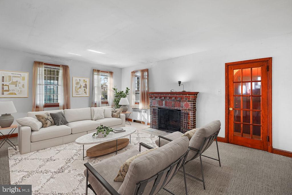 CROSIER GARDENS - Residential