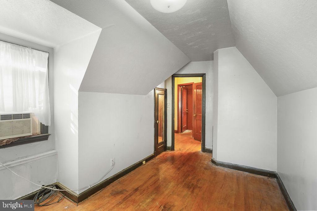 CROSIER GARDENS - Residential