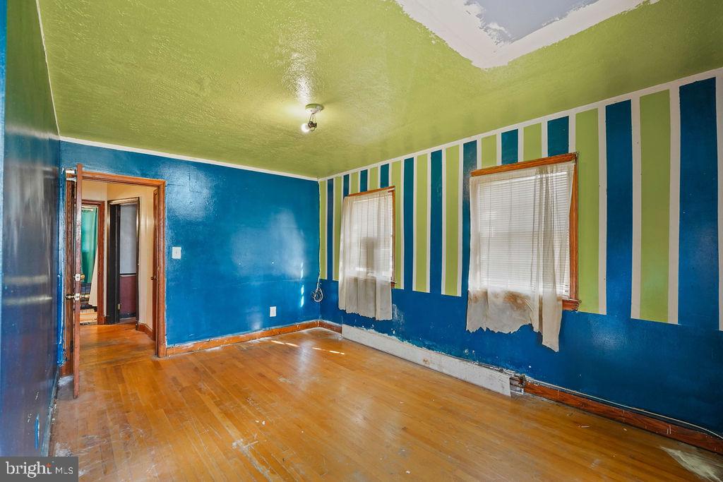 CROSIER GARDENS - Residential