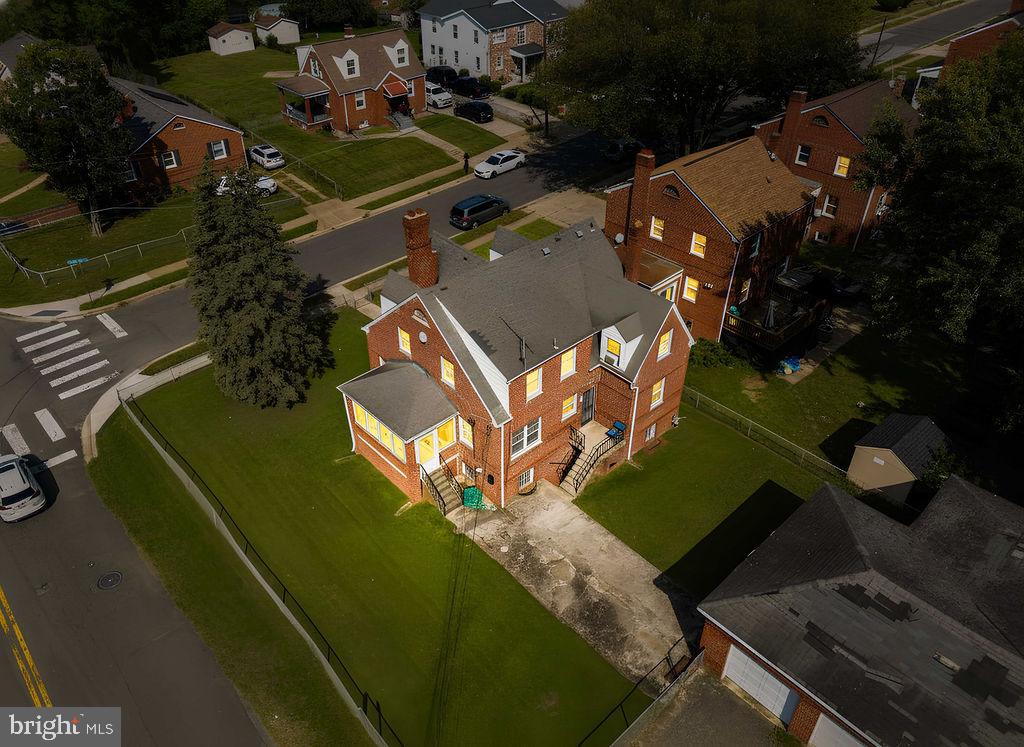 4813 TOWNE PARK ROAD